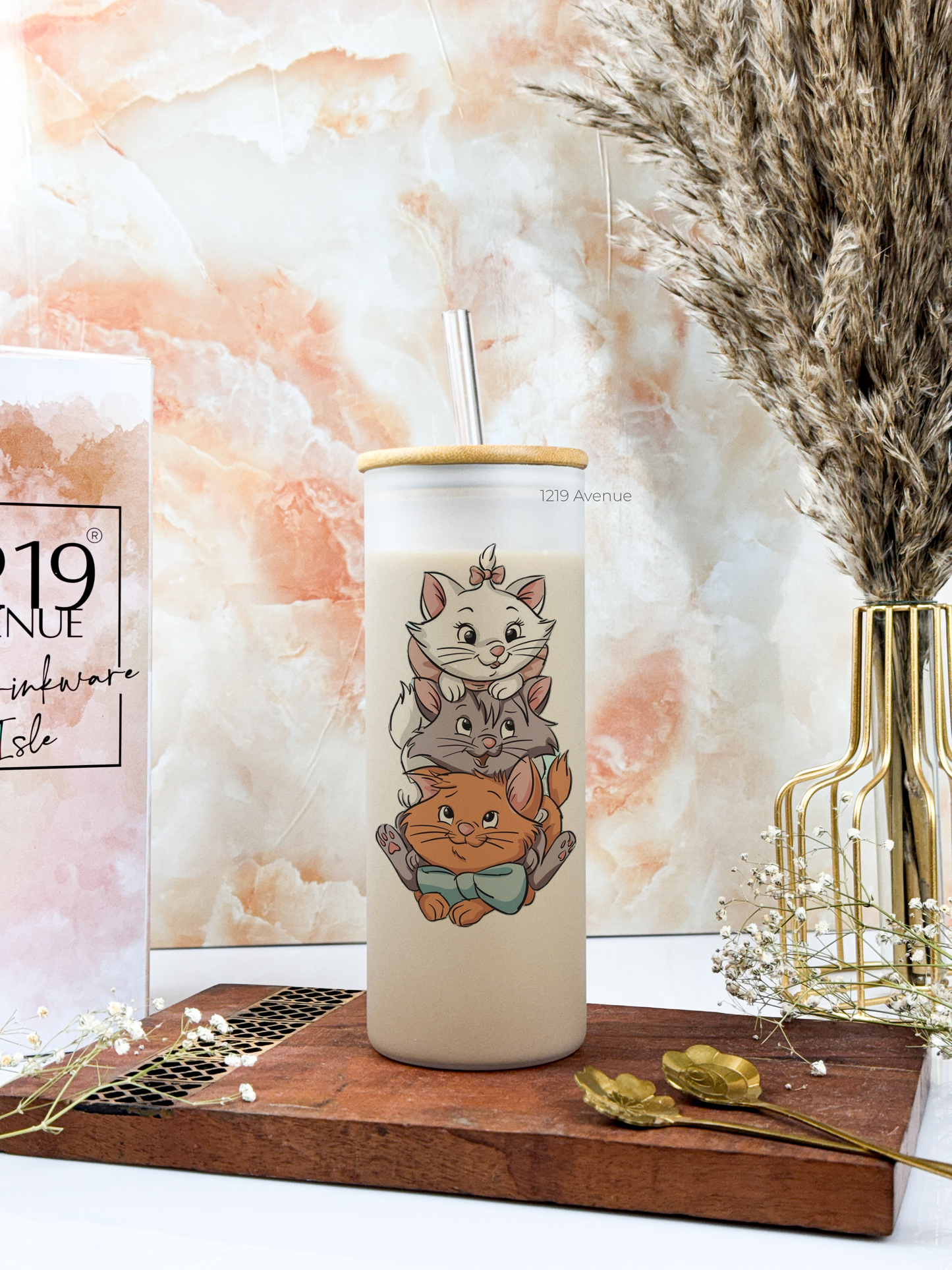 Frosted Grande Sipper 650ml| Cat Love Print| 20oz Tall Tumbler with Straw and Lid