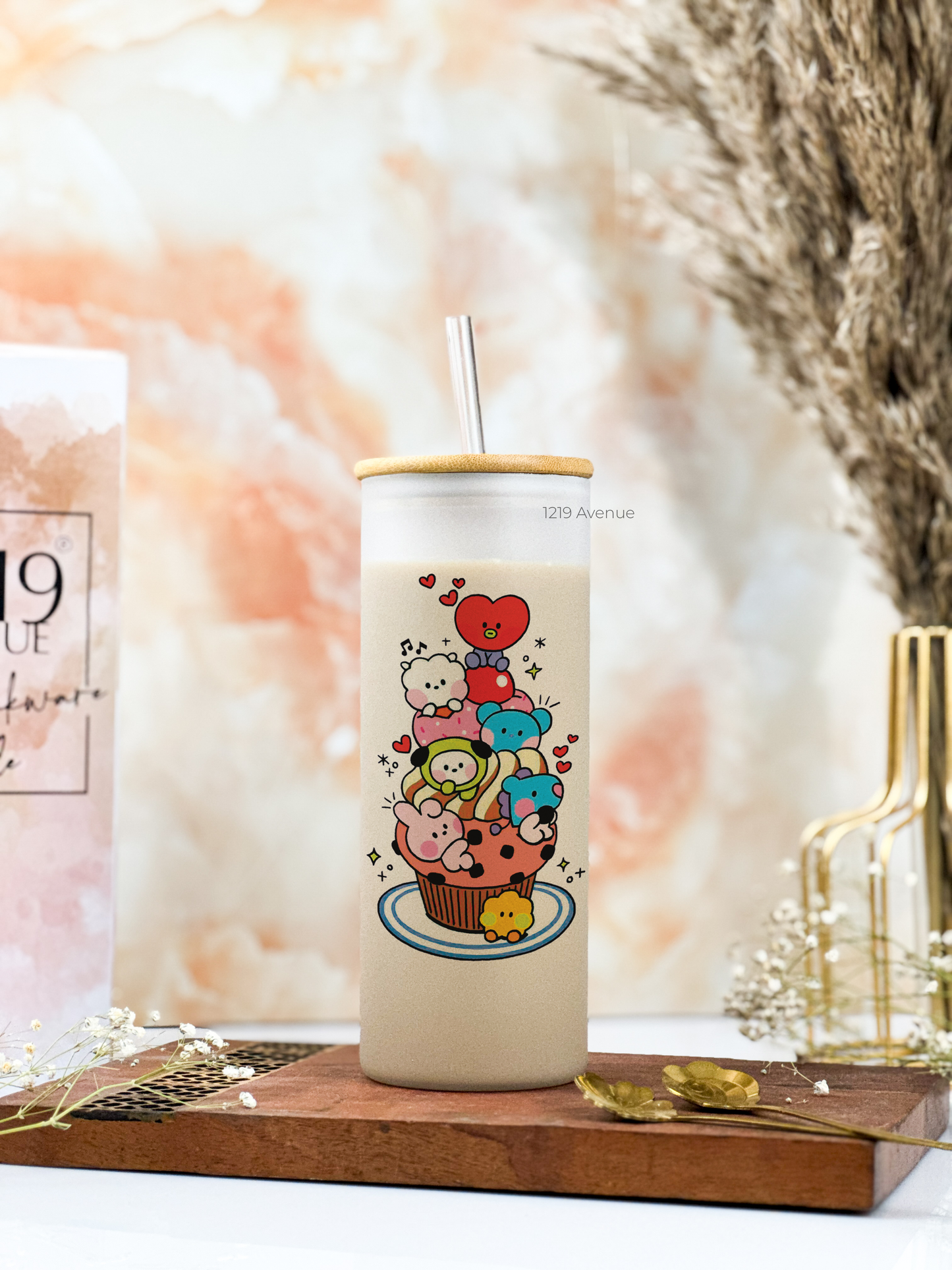 Frosted Grande Sipper 650ml| BT21 Print| 20oz Tall Tumbler with Straw and Lid