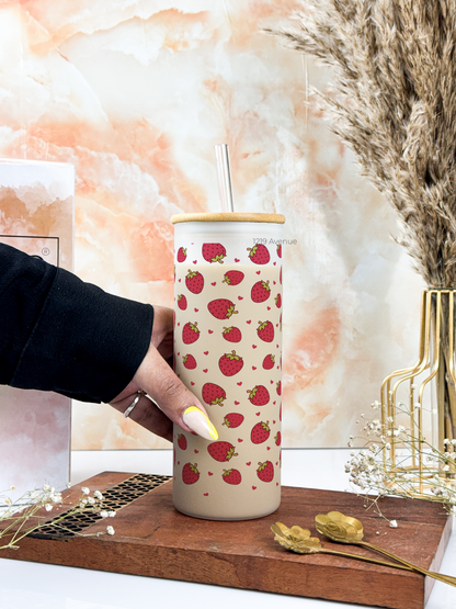 Frosted Grande Sipper 650ml| Berry Louv Print| 20oz Tall Tumbler with Straw and Lid