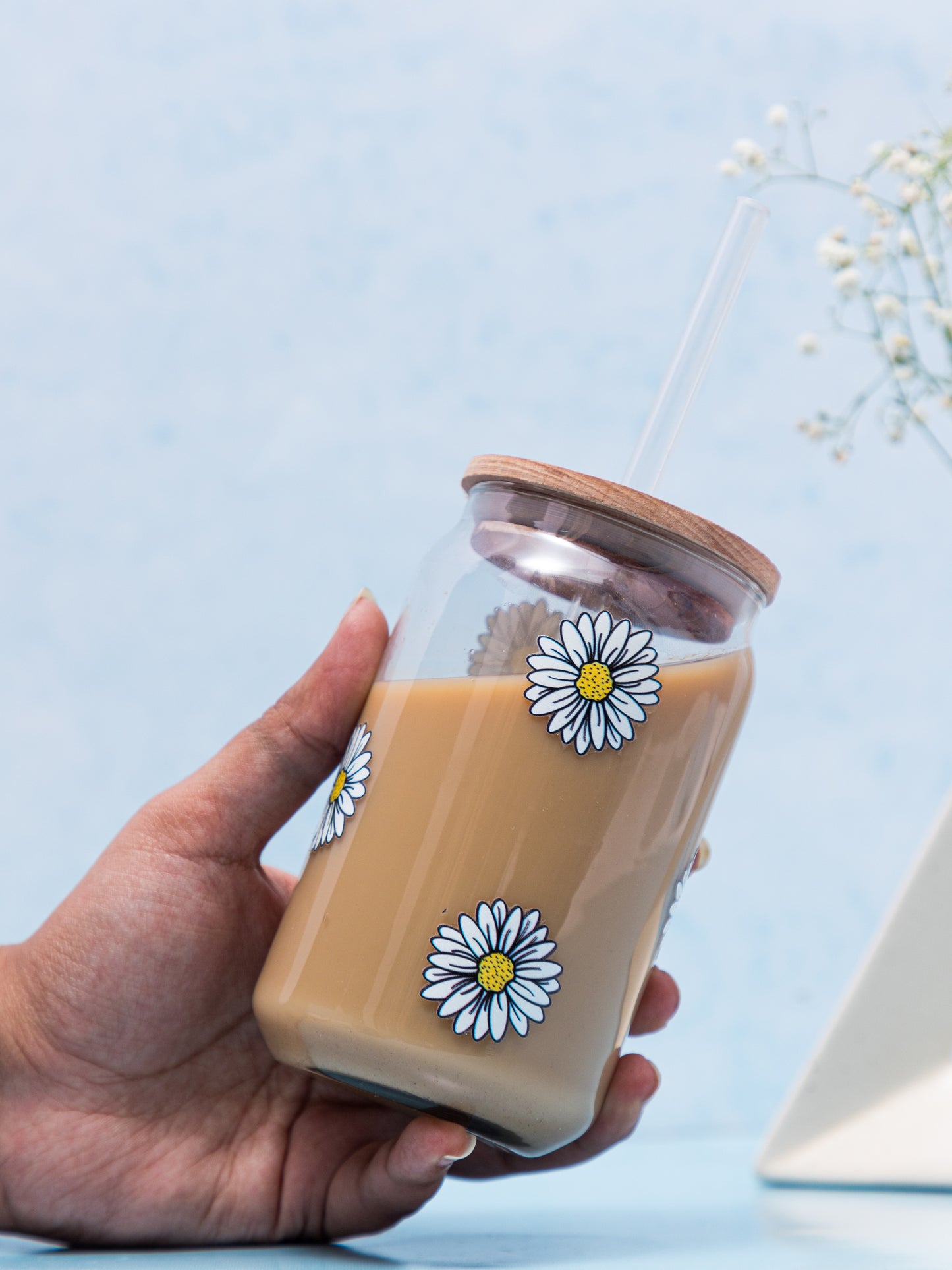Can Shaped Sipper 500ml| Daisies Print | 18oz Can Tumbler with lid, straw and coaster.