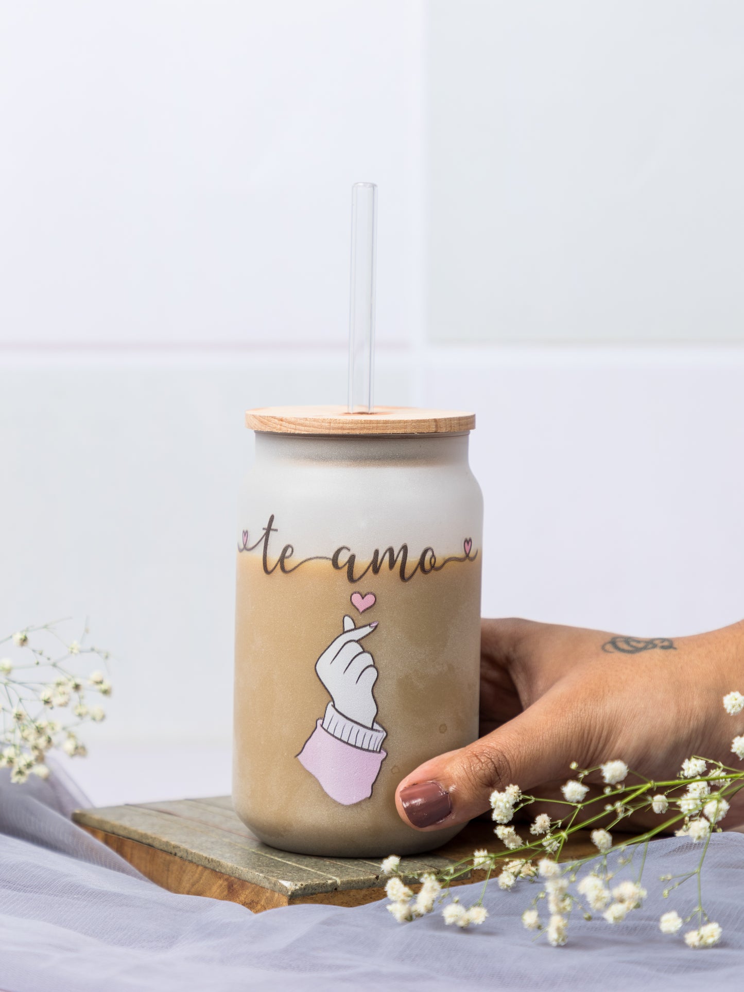 Frosted Can Shaped Sipper 500ml| Te Amo Print| 17oz Can Tumbler with Straw and Lid
