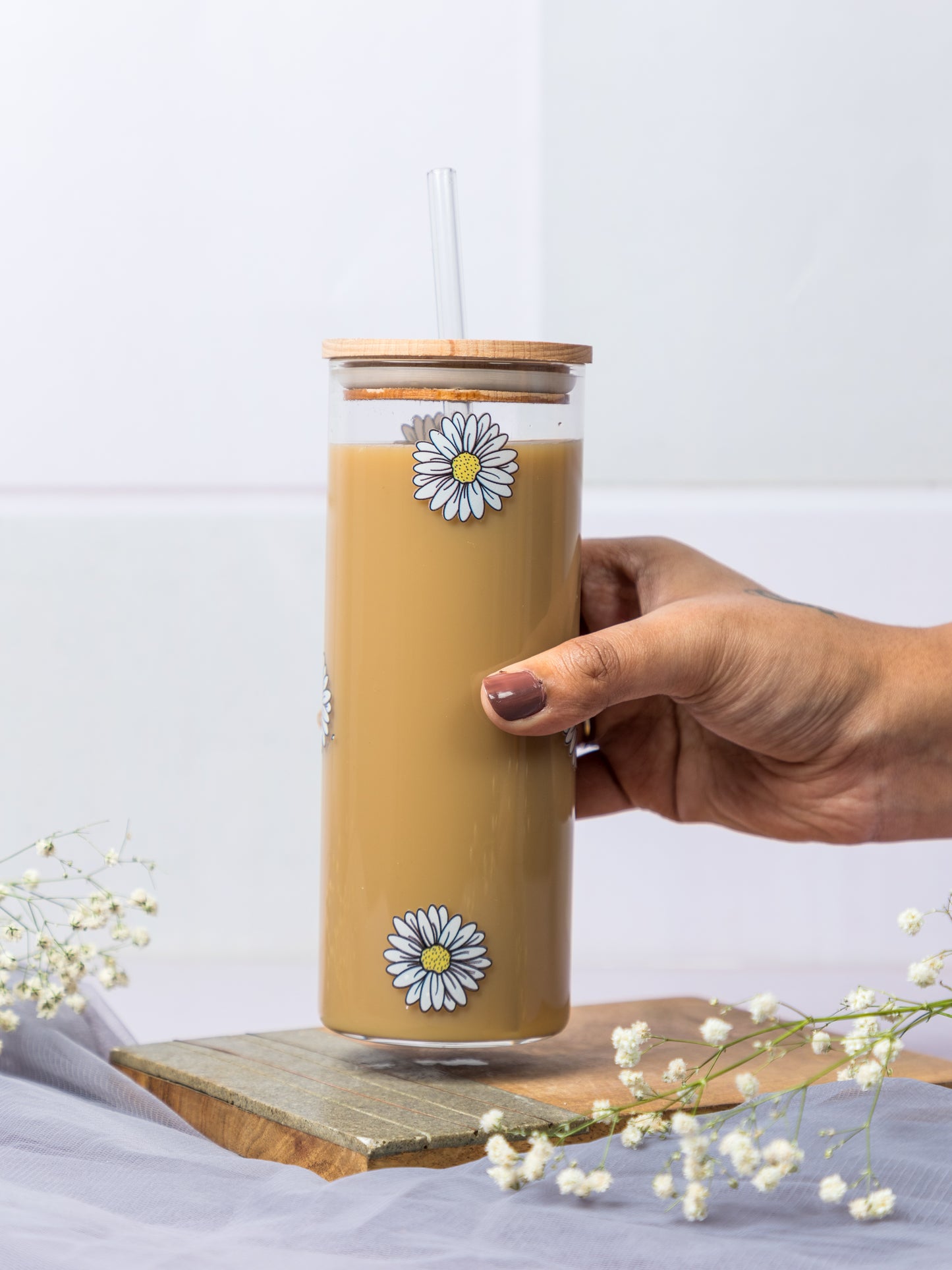 Clear Grande Sipper 650ml| Daisies Print| 22 oz Coffee Tumbler with Straw and Lid