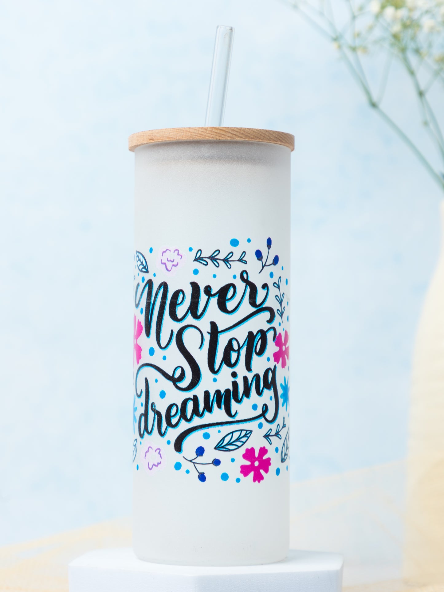 Frosted Grande Sipper 650ml| Never Stop Dreaming Print| 20oz Tall Tumbler with straw and lid