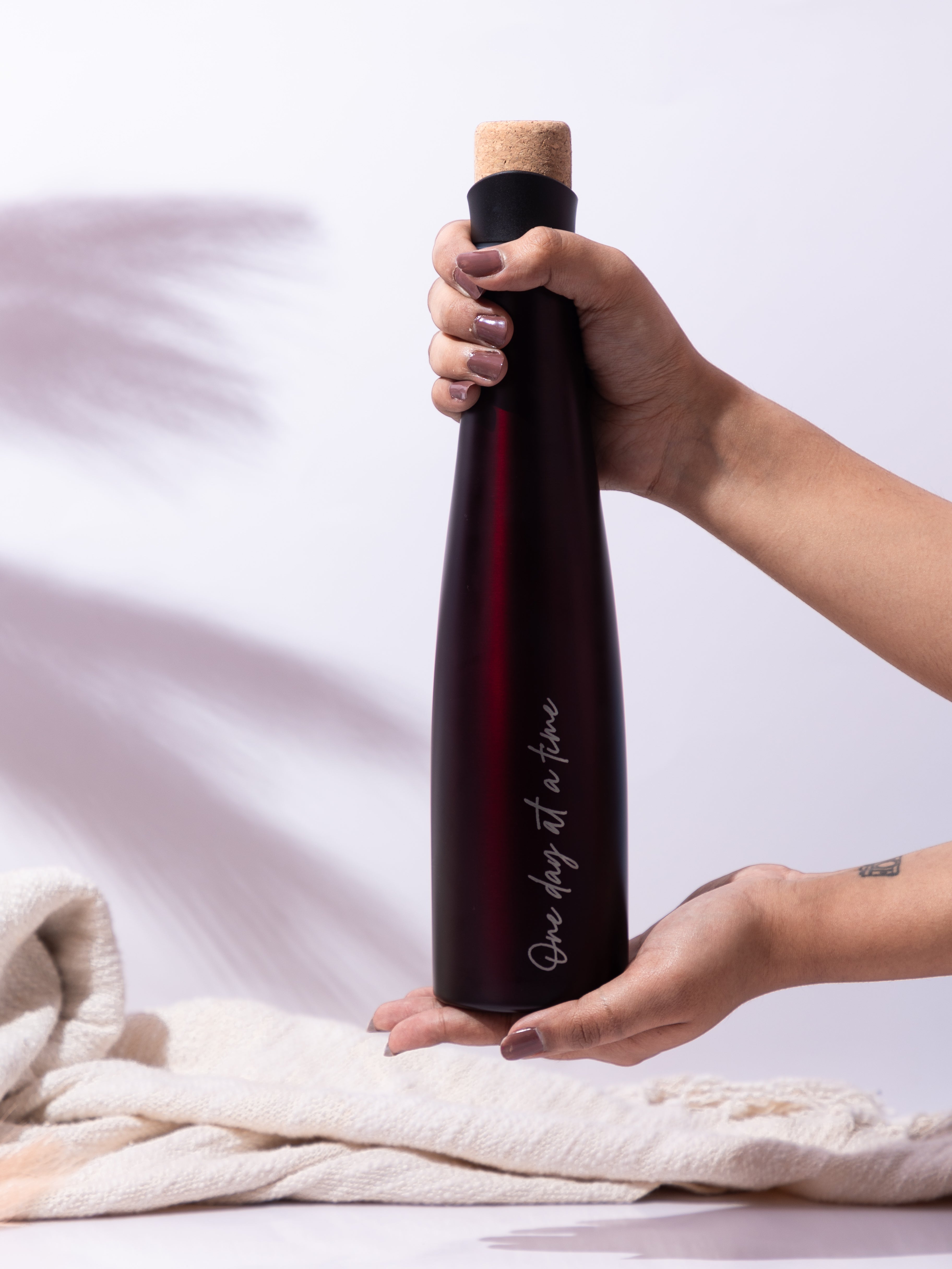 Personalized Recherche Wine Shaped Insulated Bottles 18hrs+ Hot and Cold