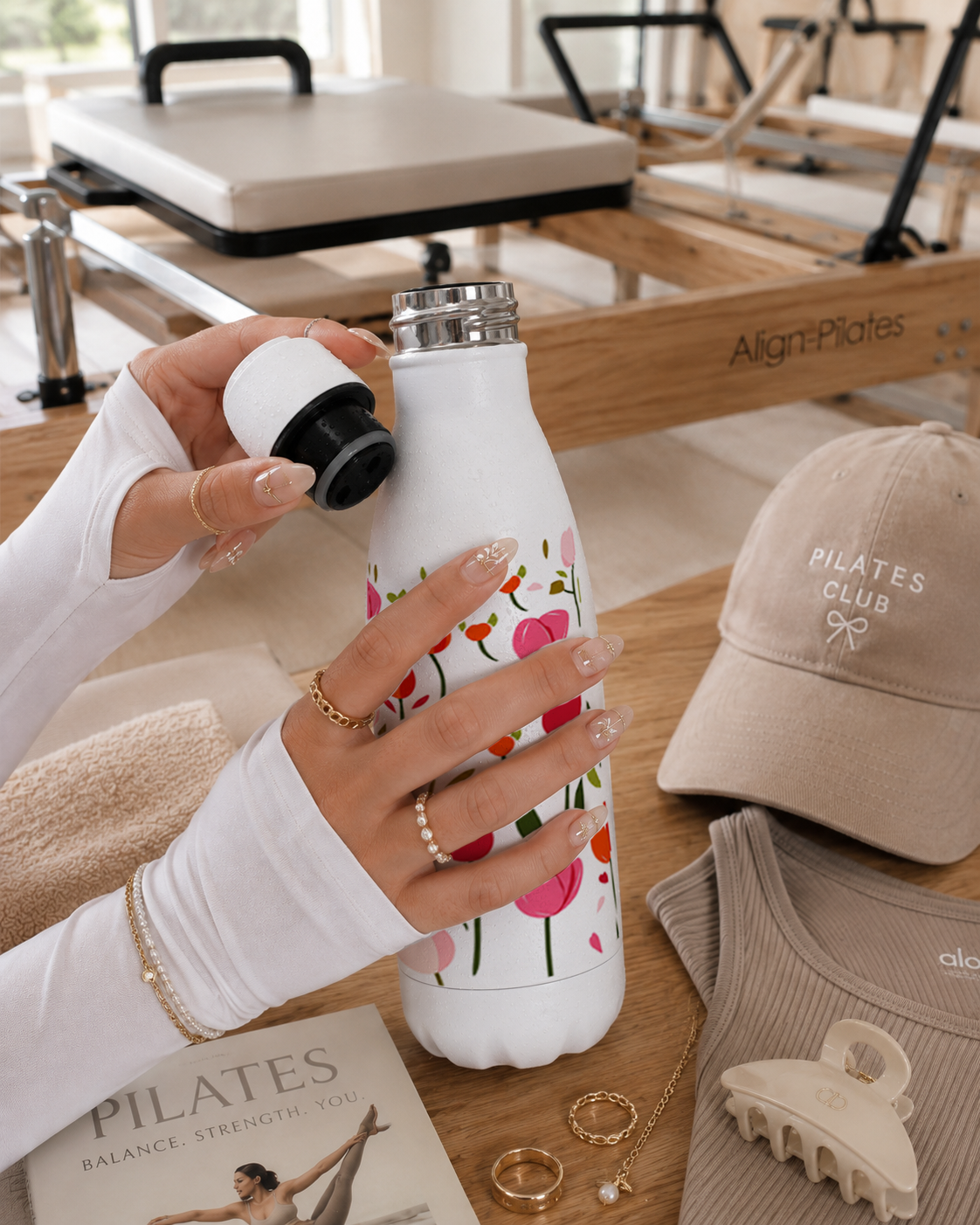 Aarkeo Double Walled Stainless Steel Water Bottle 550ml | Luma Bloom Print | Insulated Leakproof Hot & Cold Bottle for Office, Gym & Travel 1219 Avenue