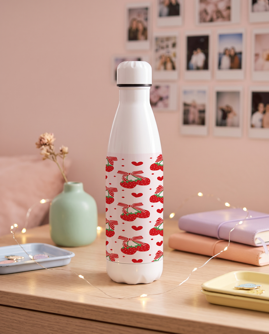 Aarkeo Double Walled Stainless Steel Water Bottle 550ml | Strawberry Sweetheart Print | Insulated Leakproof Hot & Cold Bottle for Office, Gym & Travel