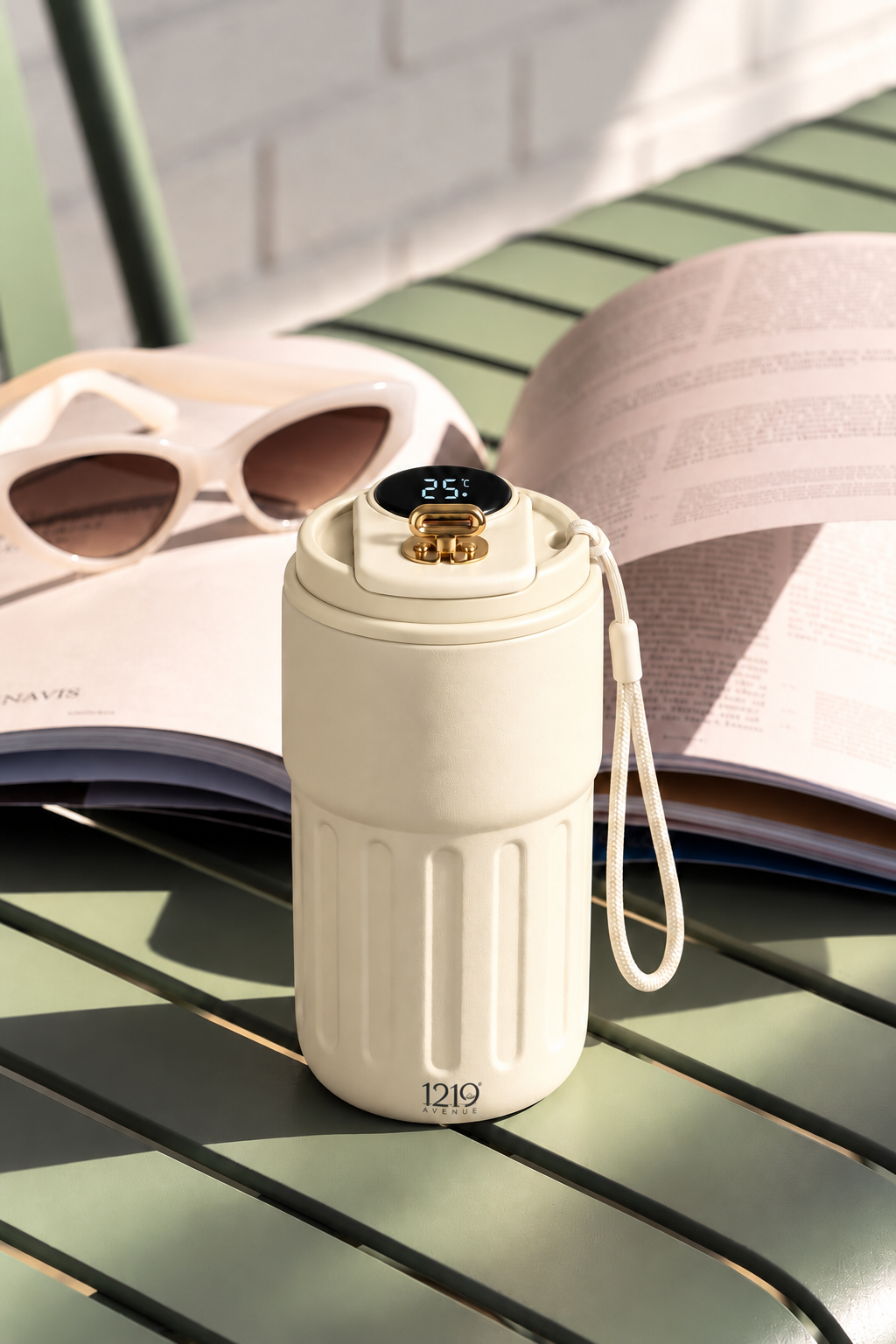 Caffé Muse Temperature Display Coffee Flask 500ml | Double Wall Insulated Hot & Cold Flask 1219 Avenue