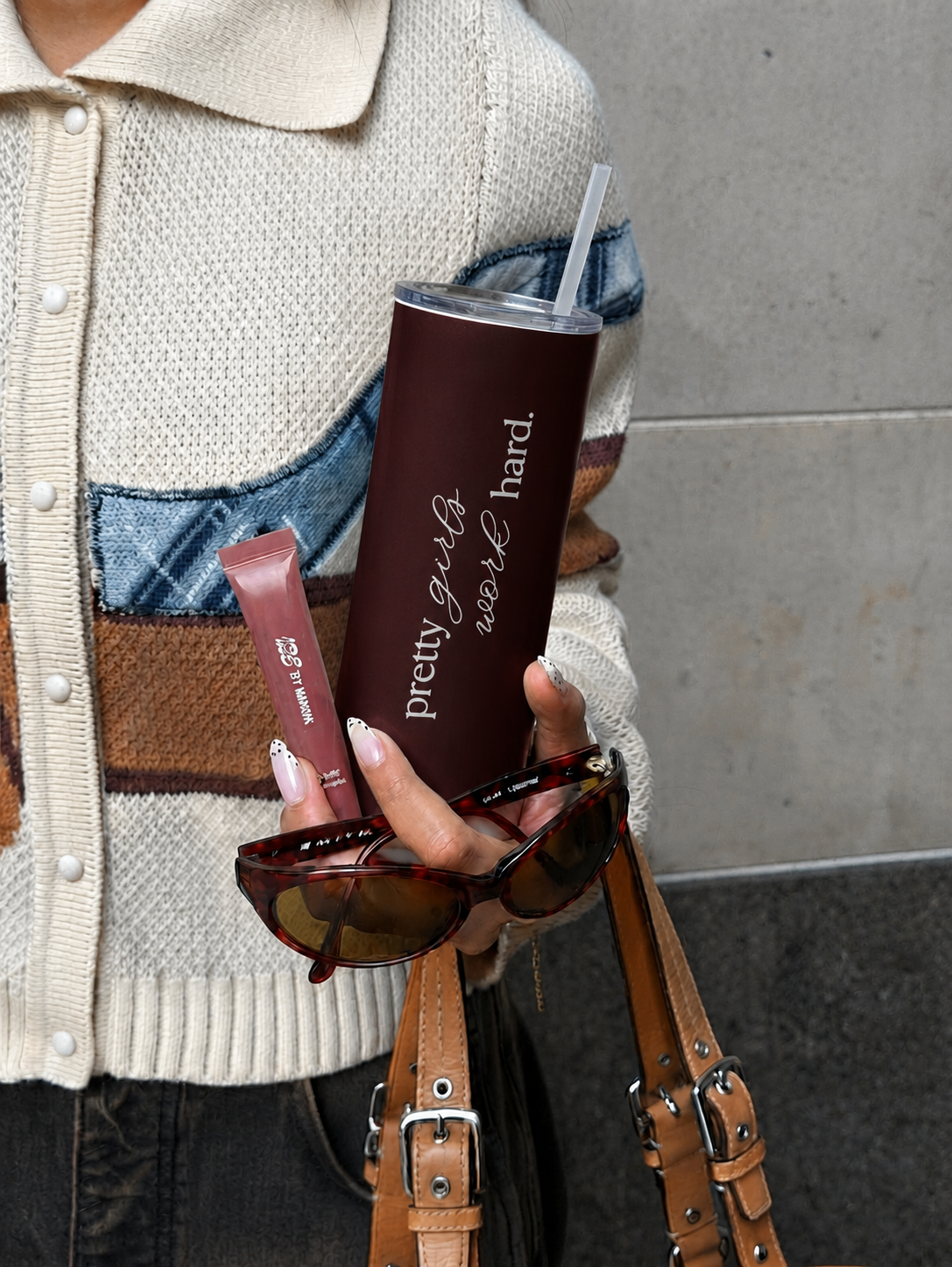 Colossal Tumbler 700ML with Straw | Boss Babe Print |Double Walled Insulated Tumbler 7-8 hrs 1219 Avenue