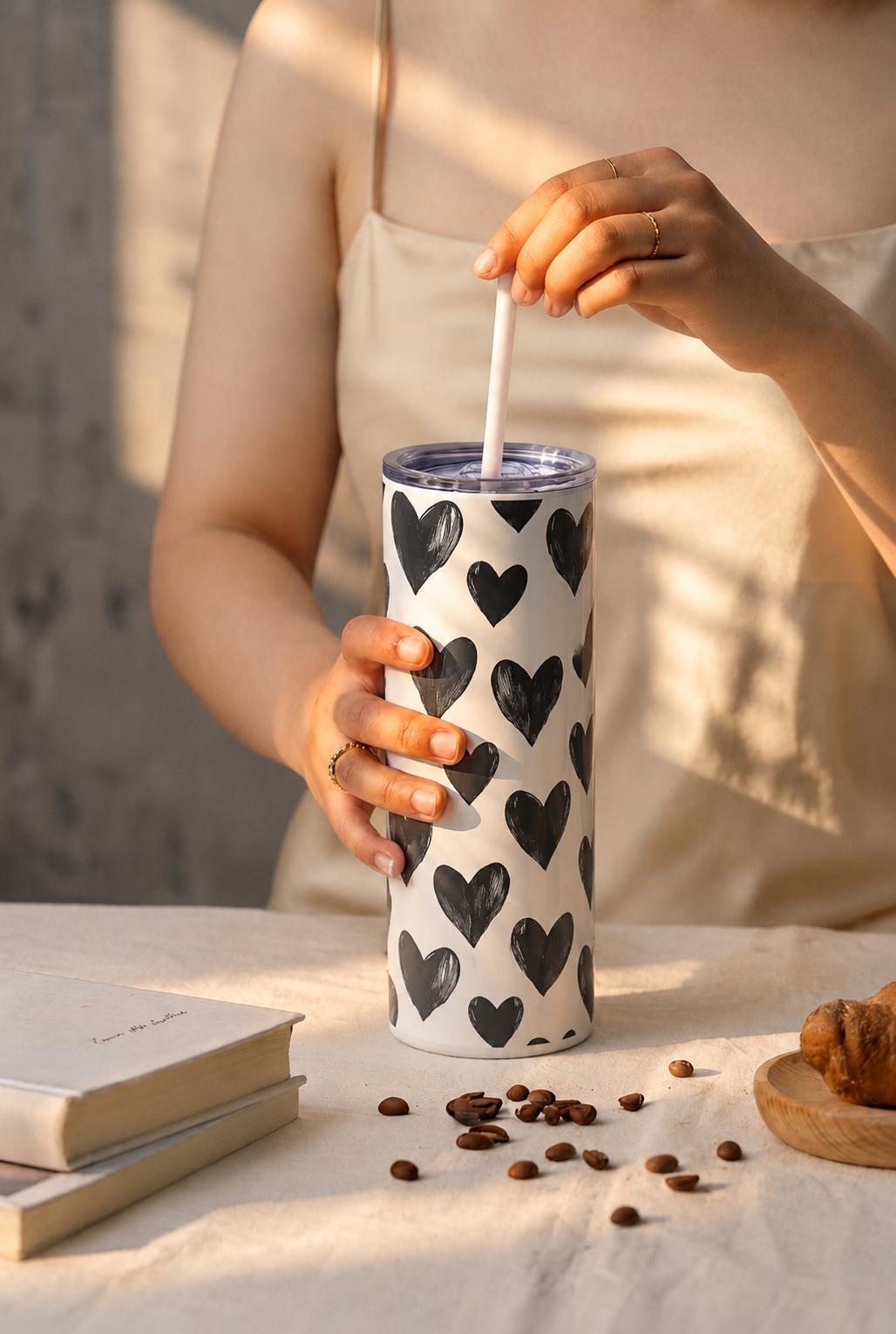 Colossal Tumbler 700ML with Straw | Bouji Black Hearts Print |Double Walled Insulated Tumbler 7-8 hrs 1219 Avenue
