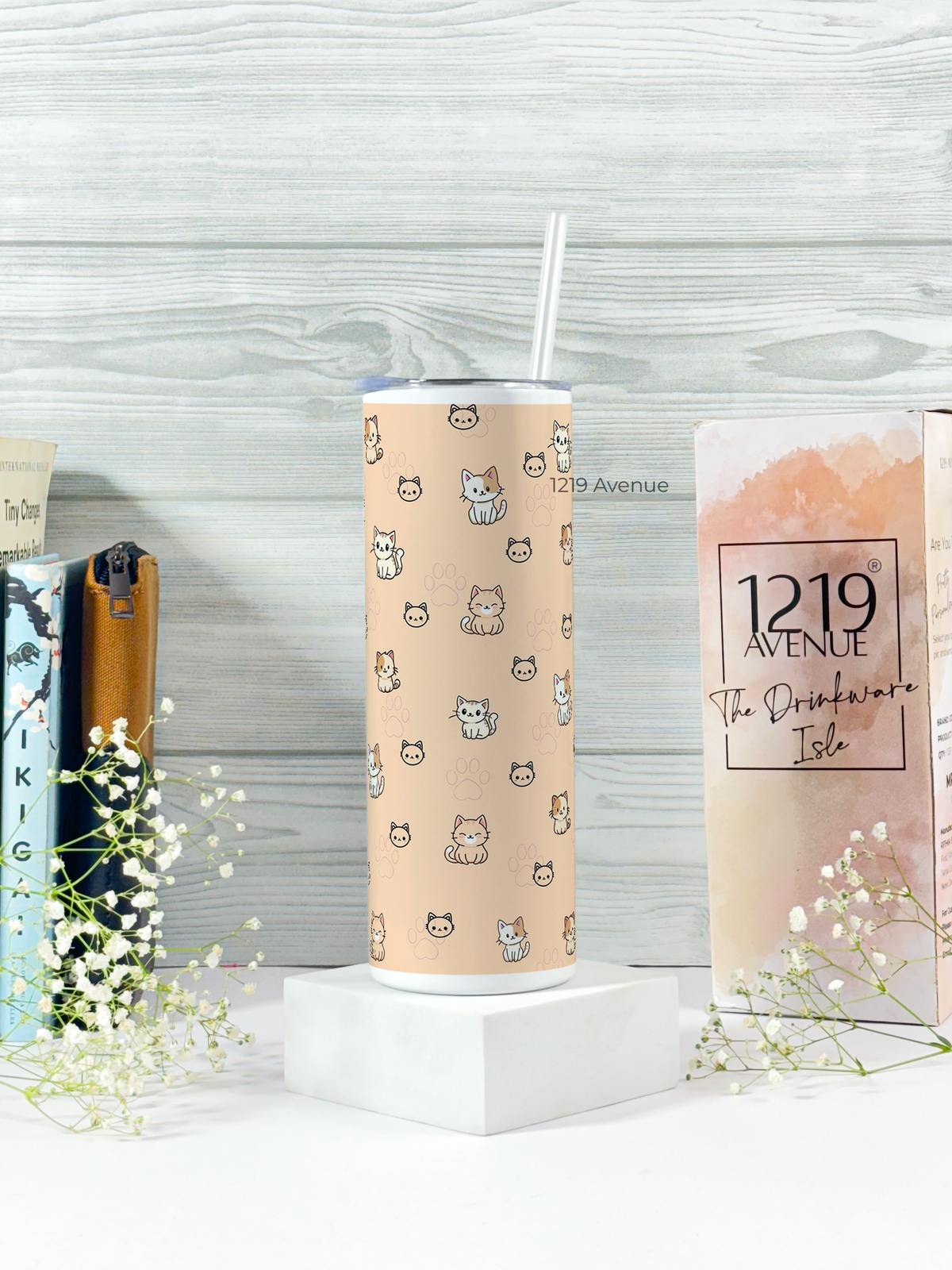 Colossal Tumbler 700ML with Straw | Cutie Catty Print |Double Walled Insulated Tumbler 7-8 hrs 1219 Avenue