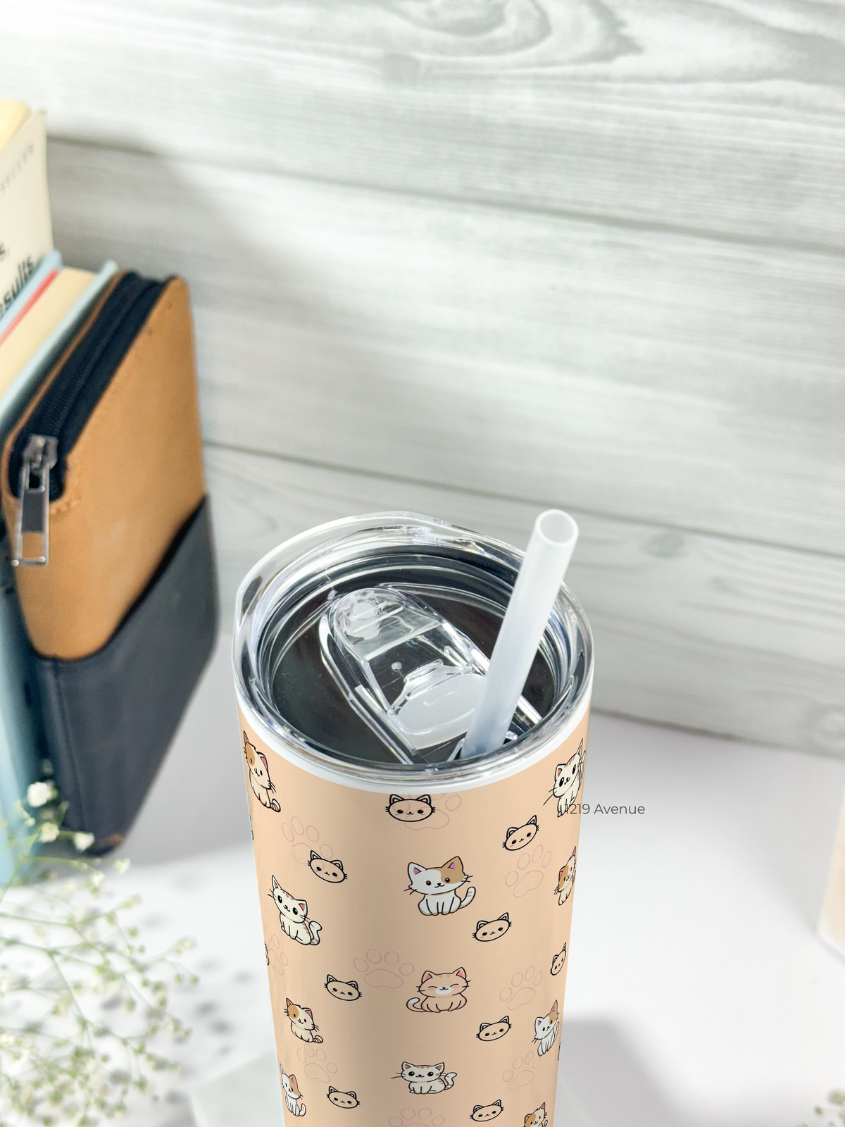 Colossal Tumbler 700ML with Straw | Cutie Catty Print |Double Walled Insulated Tumbler 7-8 hrs 1219 Avenue