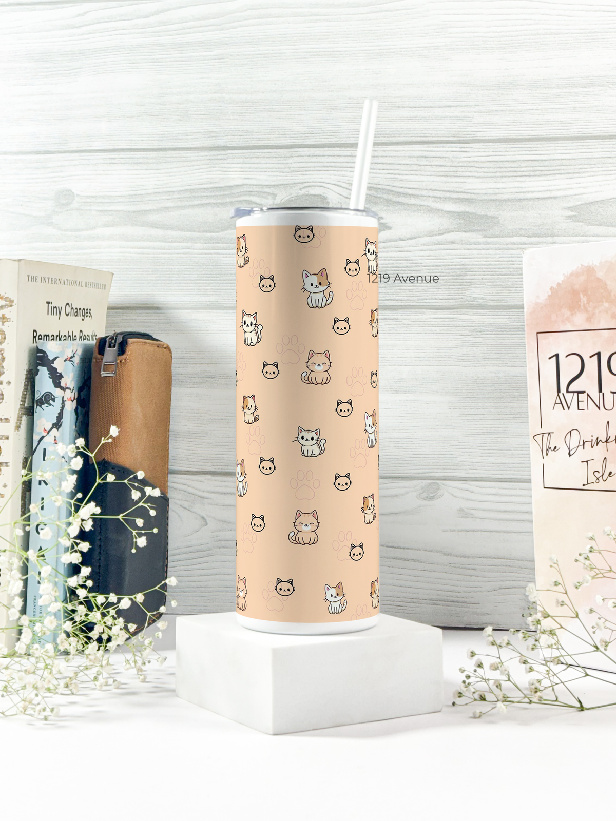 Colossal Tumbler 700ML with Straw | Cutie Catty Print |Double Walled Insulated Tumbler 7-8 hrs 1219 Avenue