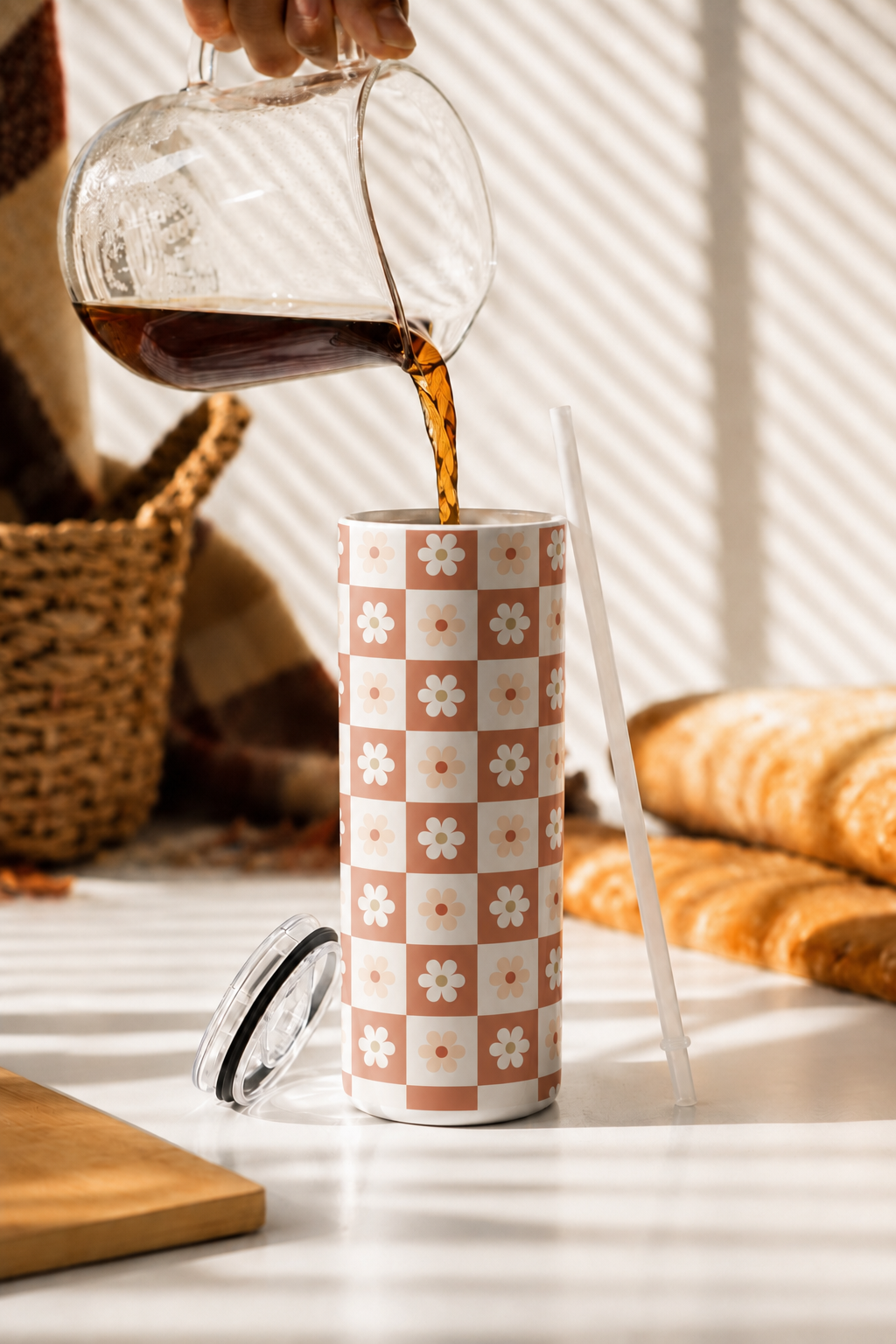 Colossal Tumbler 700ml with Straw | Daisy Dreamer All Over Print| Double Walled Insulated Tumbler 7-8 hrs 1219 Avenue