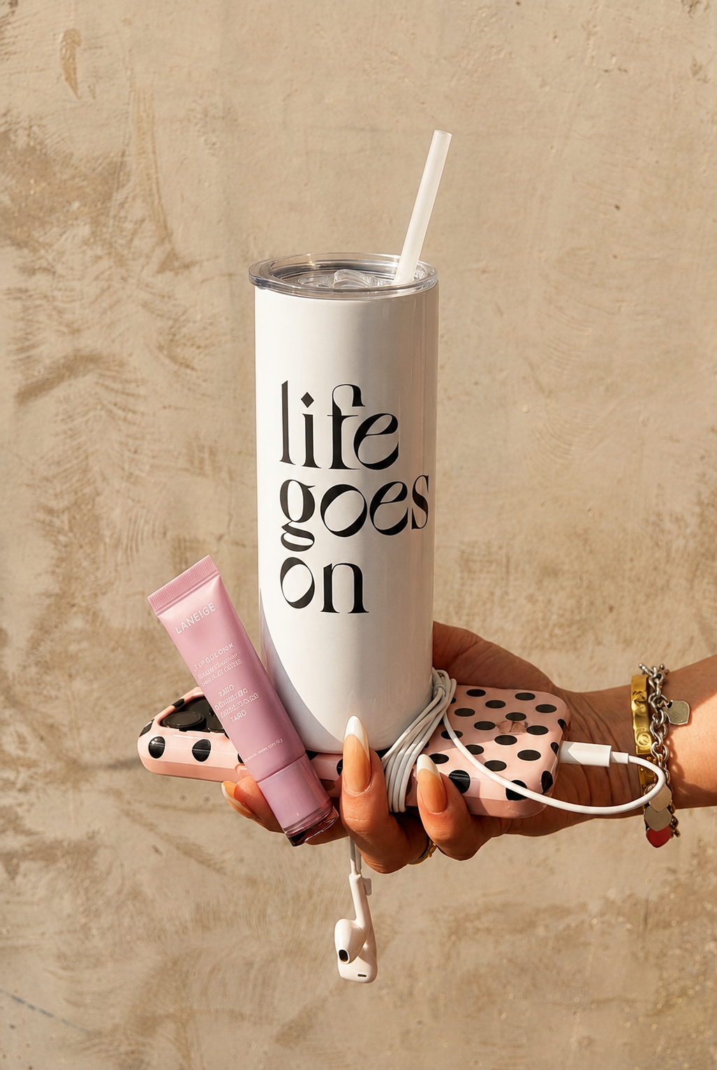 Colossal Tumbler 700ML with Straw| Life Goes On Print |Double Walled Insulated Tumbler 7-8 hrs 1219 Avenue