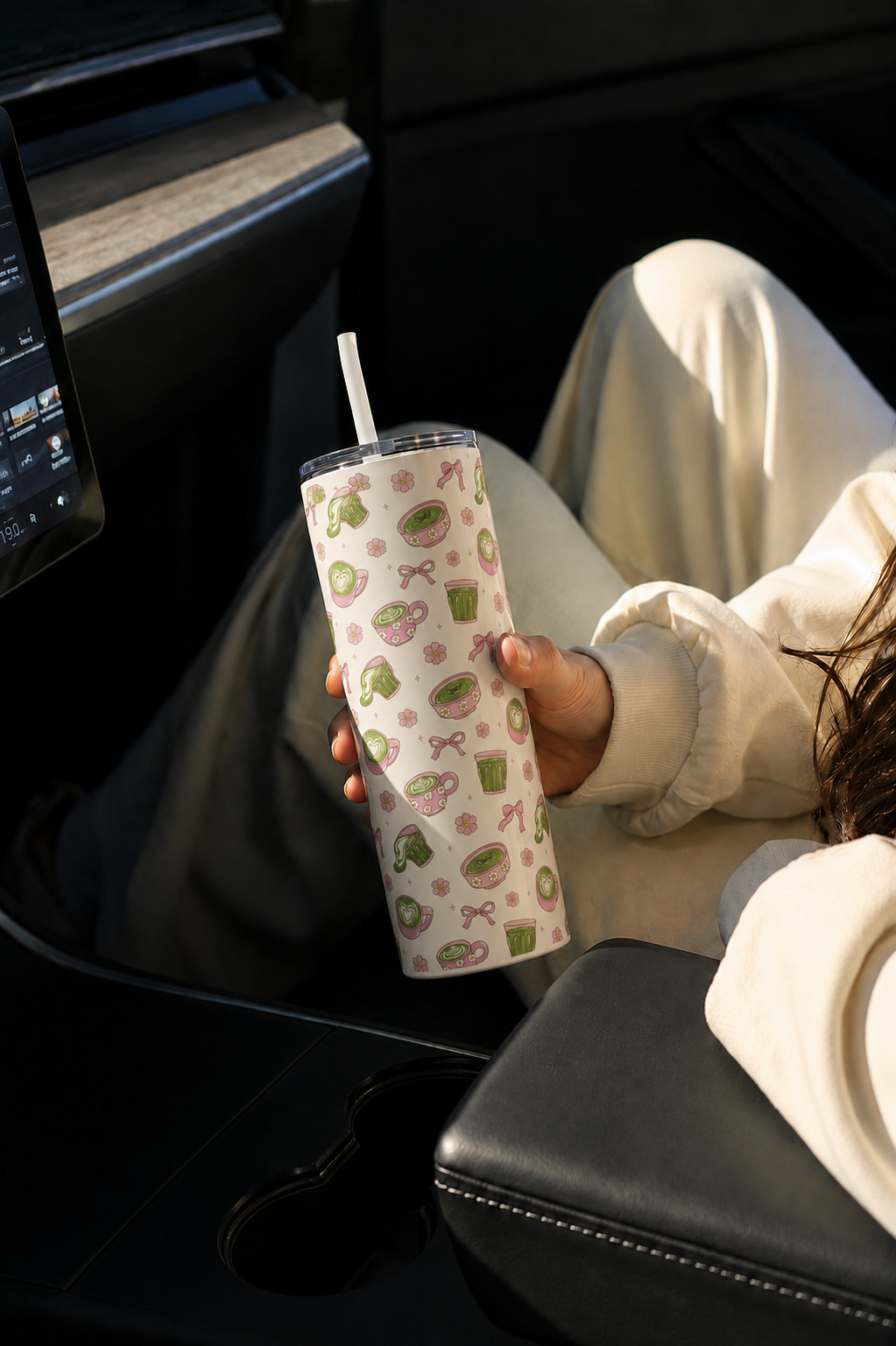 Colossal Tumbler 700ML with Straw | Matcha Charm Print | Double Walled Insulated Hot & Cold Tumbler 7–8 Hours 1219 Avenue