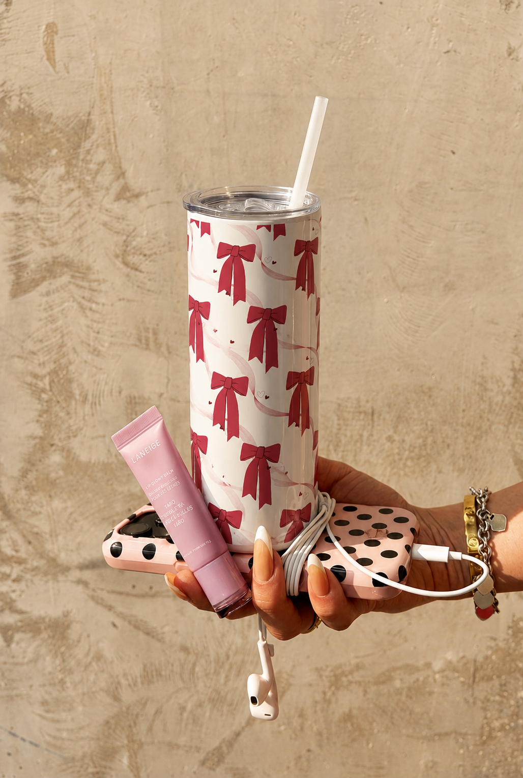 Colossal Tumbler 700ML with Straw| Merry bows Print |Double Walled Insulated Tumbler 7-8 hrs 1219 Avenue