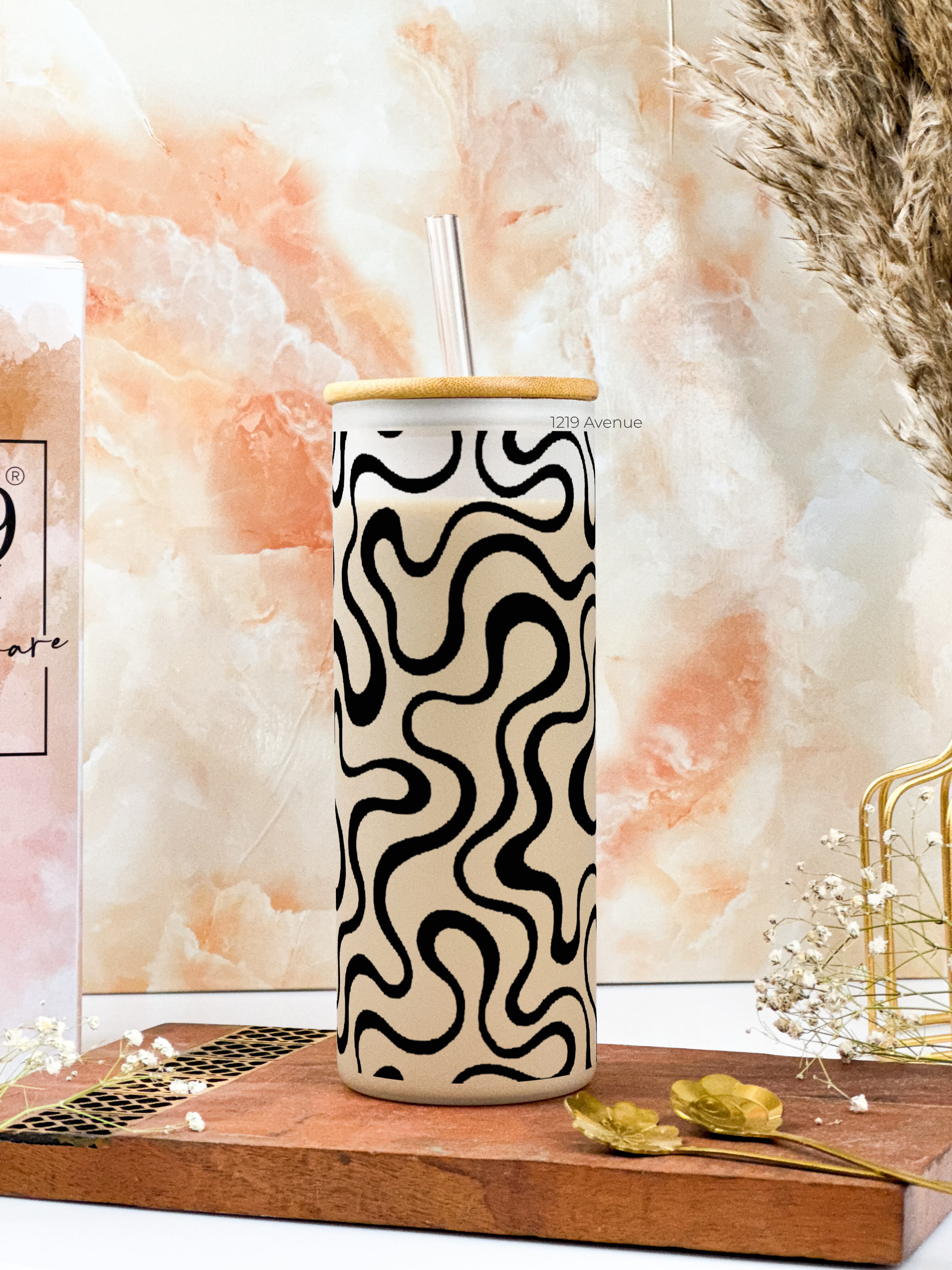 Frosted Grande Sipper 650ml| Aesthetic Swirls Print| 20oz Tall Tumbler with Straw and Lid 1219 Avenue India