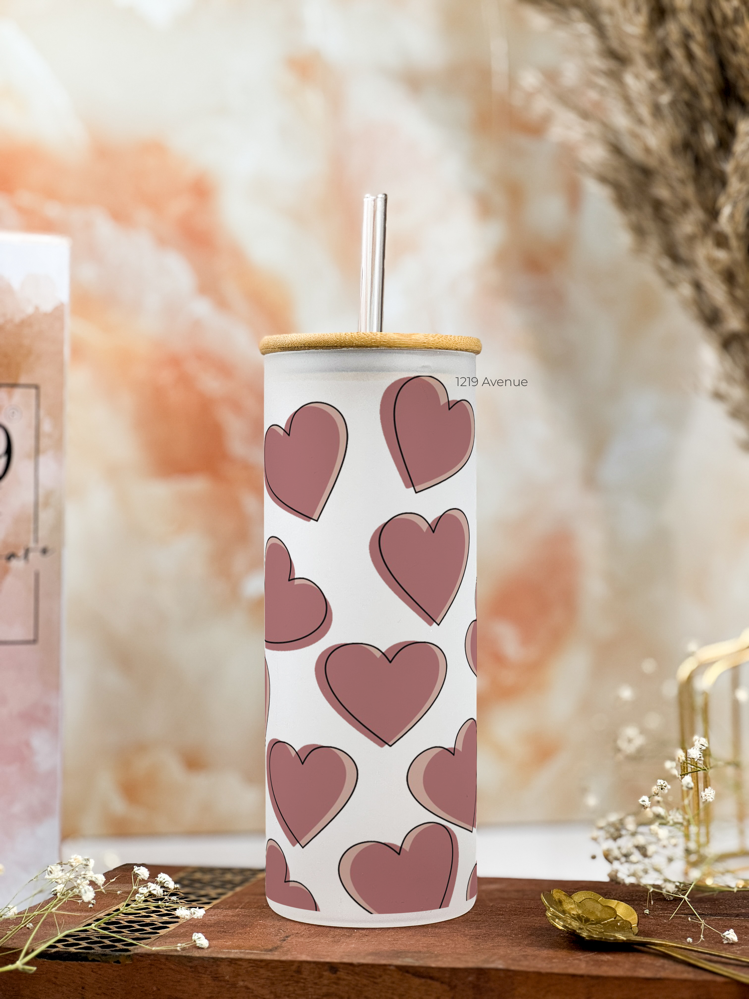 Frosted Grande Sipper 650ml| Big on Love Print| 20oz Tall Tumbler with Straw and Lid 1219 Avenue India