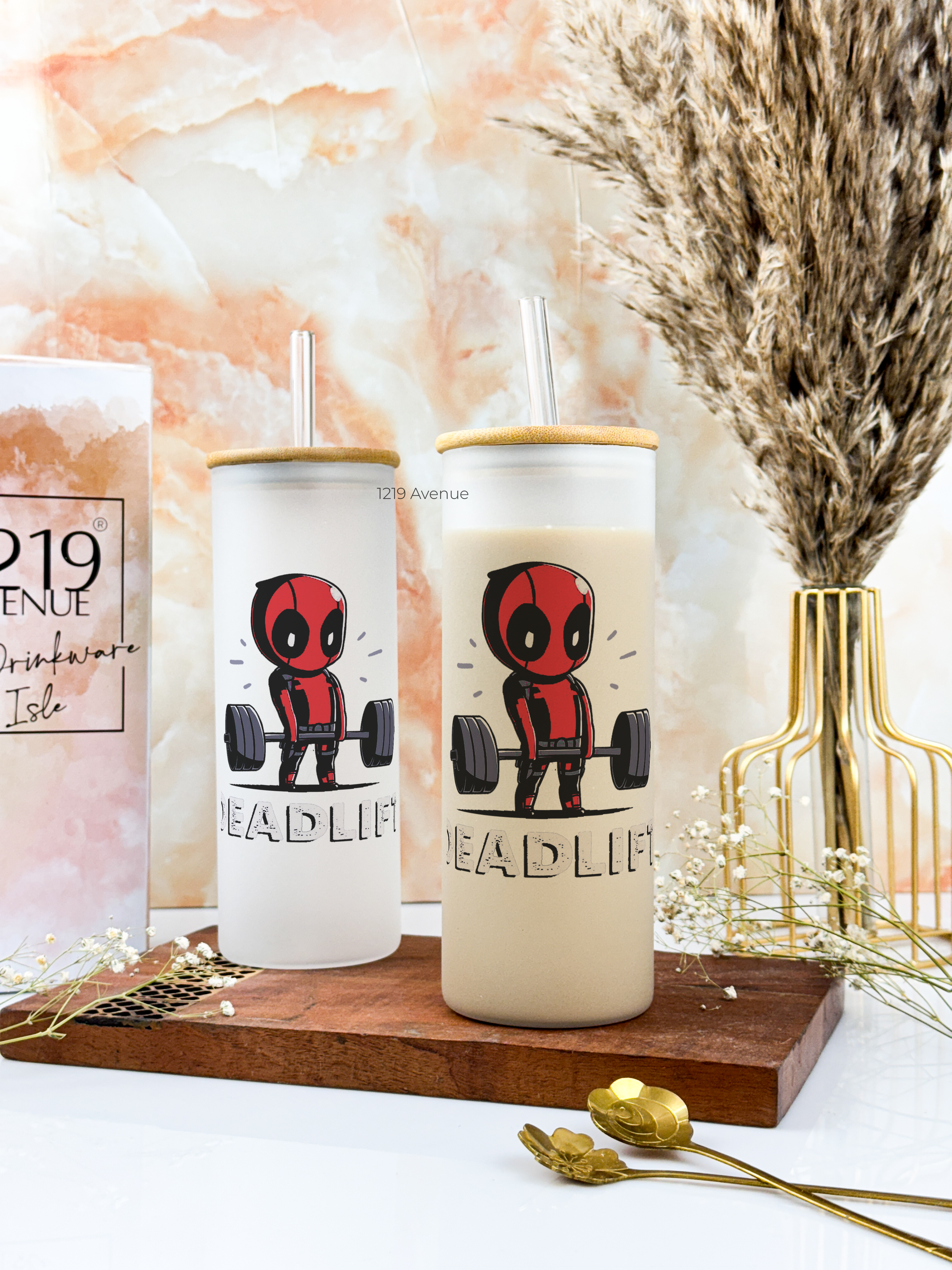 Frosted Grande Sipper 650ml| Deadpool Deadlift Print| 20oz Tall Tumbler with Straw and Lid 1219 Avenue India