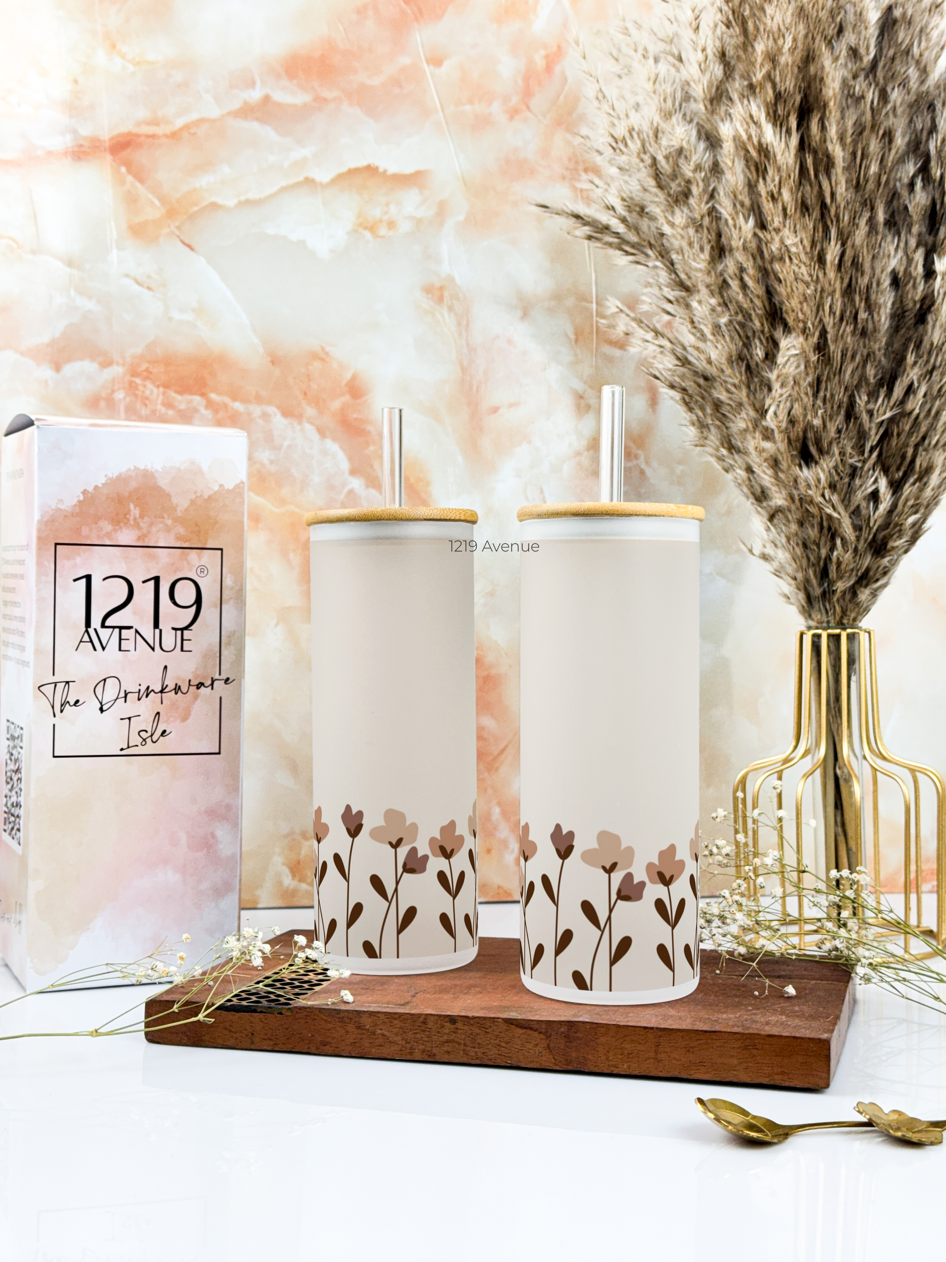 Frosted Grande Sipper 650ml| Flower Valley Print| 20oz Tall Tumbler with Straw and Lid 1219 Avenue
