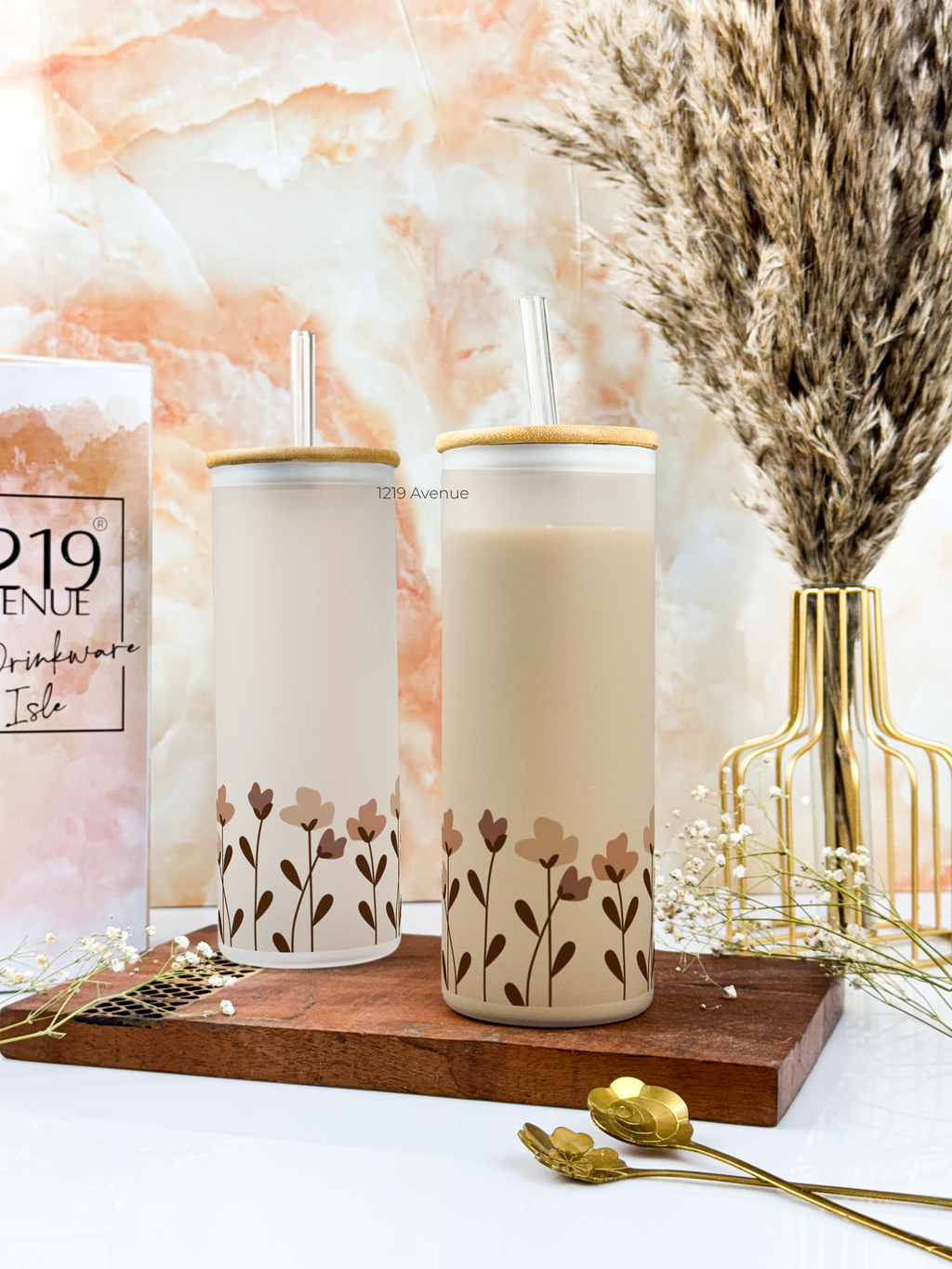 Frosted Grande Sipper 650ml| Flower Valley Print| 20oz Tall Tumbler with Straw and Lid 1219 Avenue India