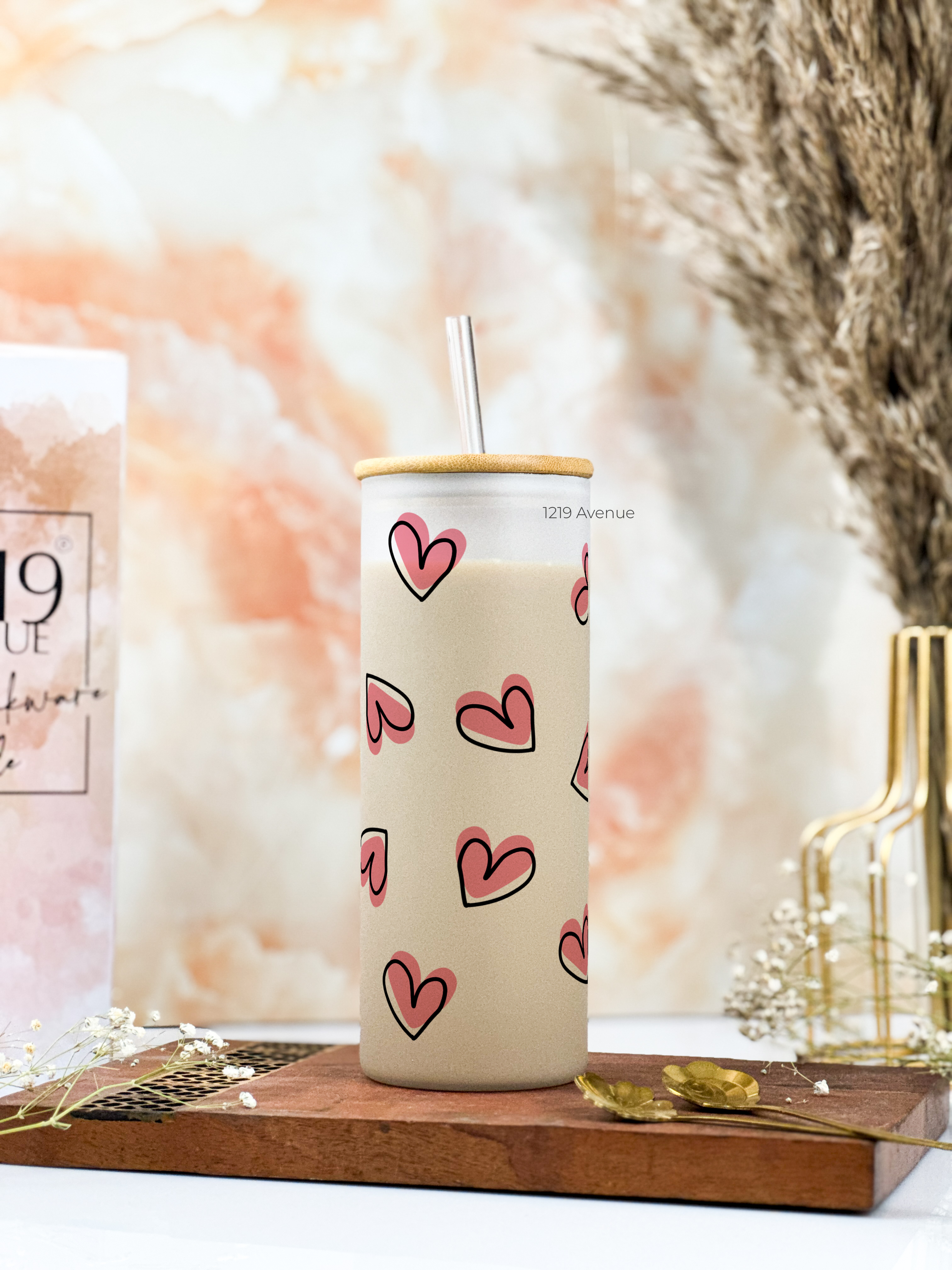 Frosted Grande Sipper 650ml| Pink Hearts All Over Print| 20oz Tall Tumbler with straw and lid 1219 Avenue India