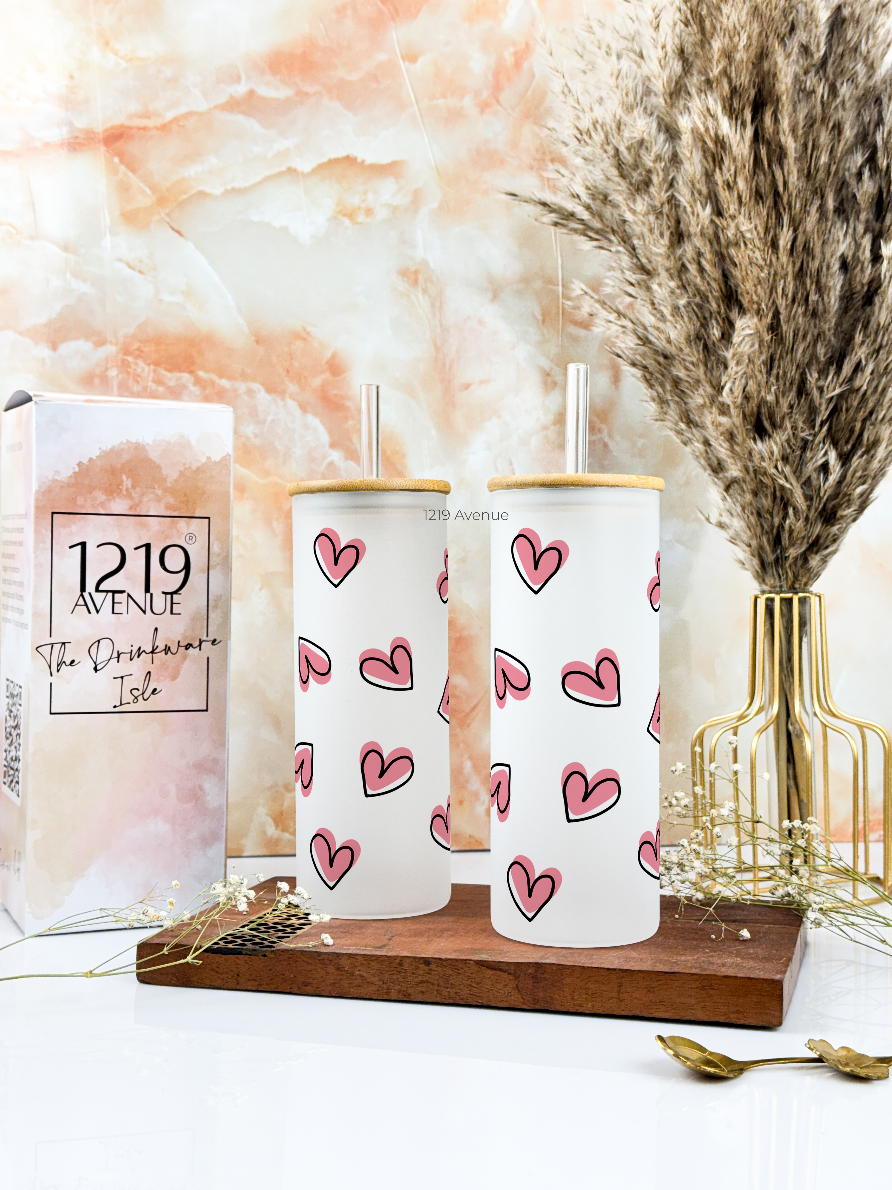 Frosted Grande Sipper 650ml| Pink Hearts All Over Print| 20oz Tall Tumbler with straw and lid 1219 Avenue India