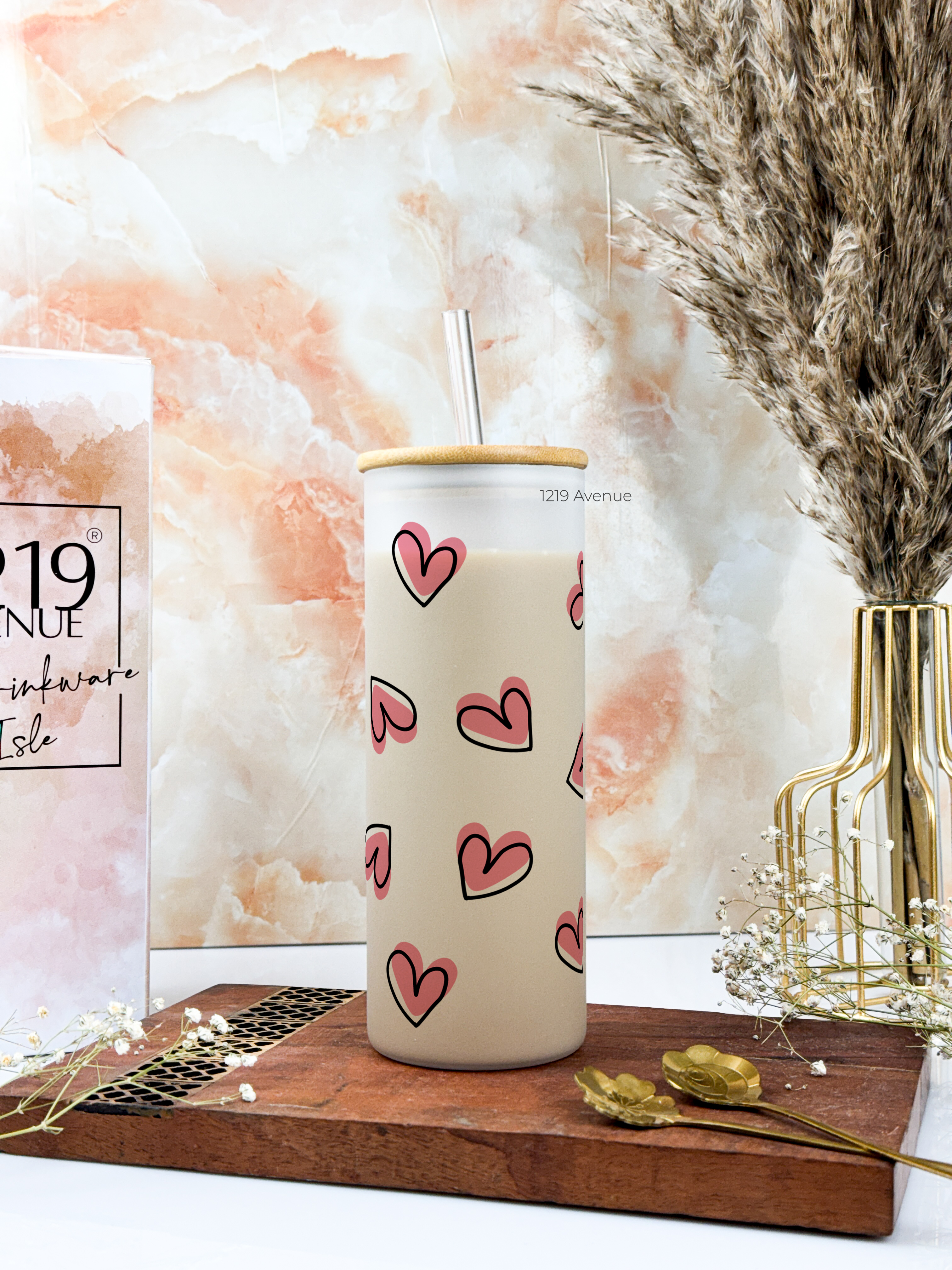 Frosted Grande Sipper 650ml| Pink Hearts All Over Print| 20oz Tall Tumbler with straw and lid 1219 Avenue India
