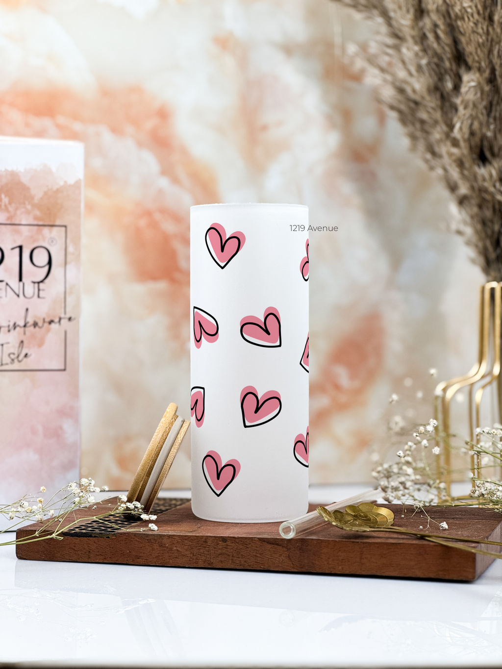 Frosted Grande Sipper 650ml| Pink Hearts All Over Print| 20oz Tall Tumbler with straw and lid 1219 Avenue India