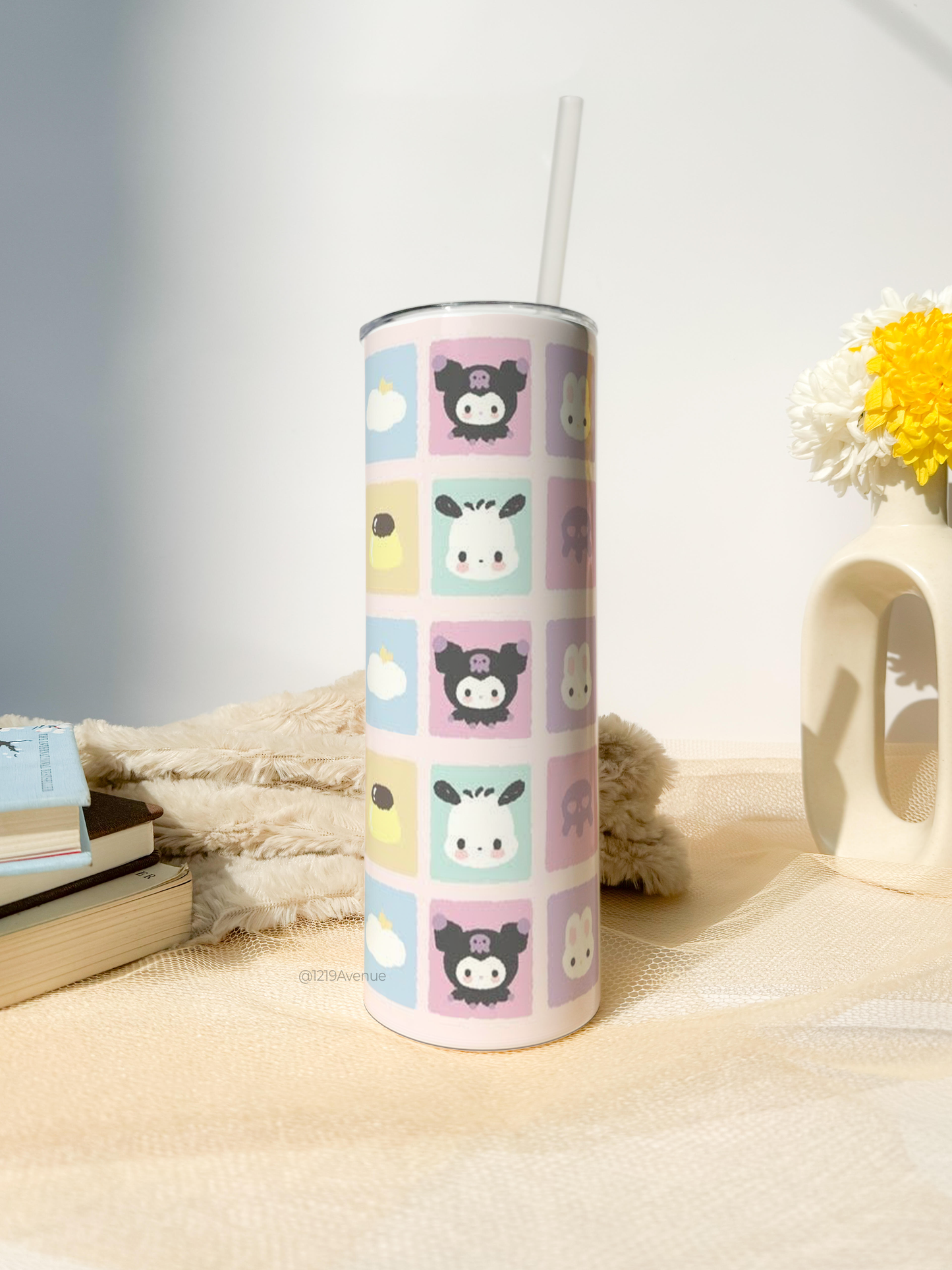 Colossal Tumbler 750ML with silicon straw| Popping Sanrio Checks All Over Print |Double Walled Insulated Tumbler