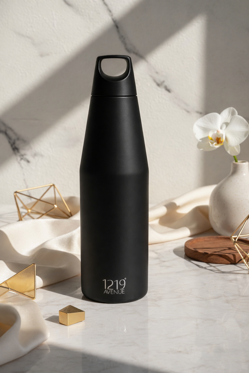 Nuvra Geo-Dash Insulated Bottles 12hrs+ Hot and Cold |Premium Gifting | 580ml and 1100ml | 1 litre capacity 1219 Avenue India