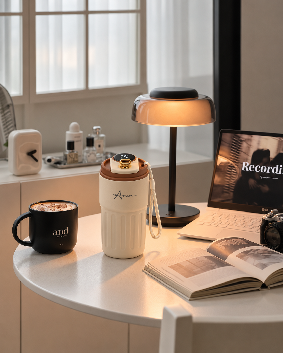 Personalised Caffé Muse Temperature Display Coffee Flask 500ml | Double Wall Insulated Hot & Cold Flask 1219 Avenue
