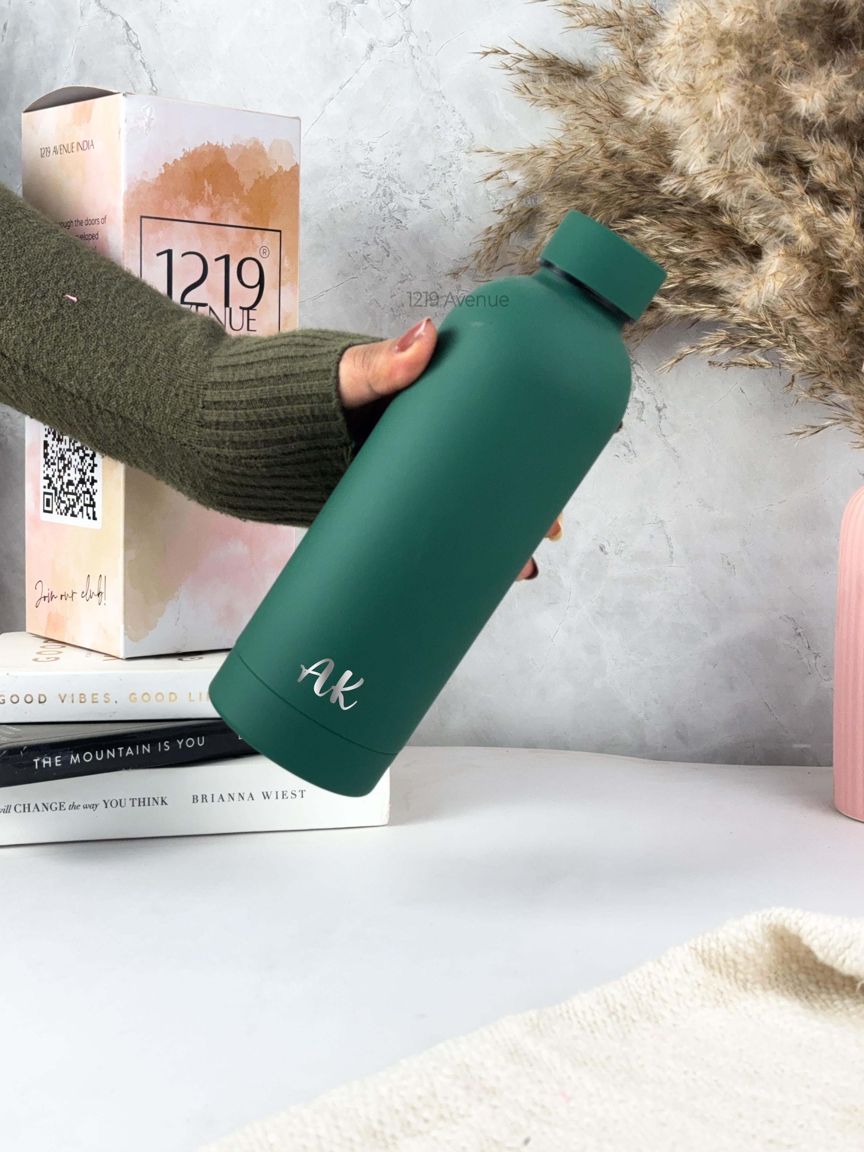 Personalized Bae-Sic Double Walled Insulated Bottles 500 ML| Name/Quote| Double Walled Insulated | 8-10hrs Hot And Cold |NO COD 1219 Avenue India