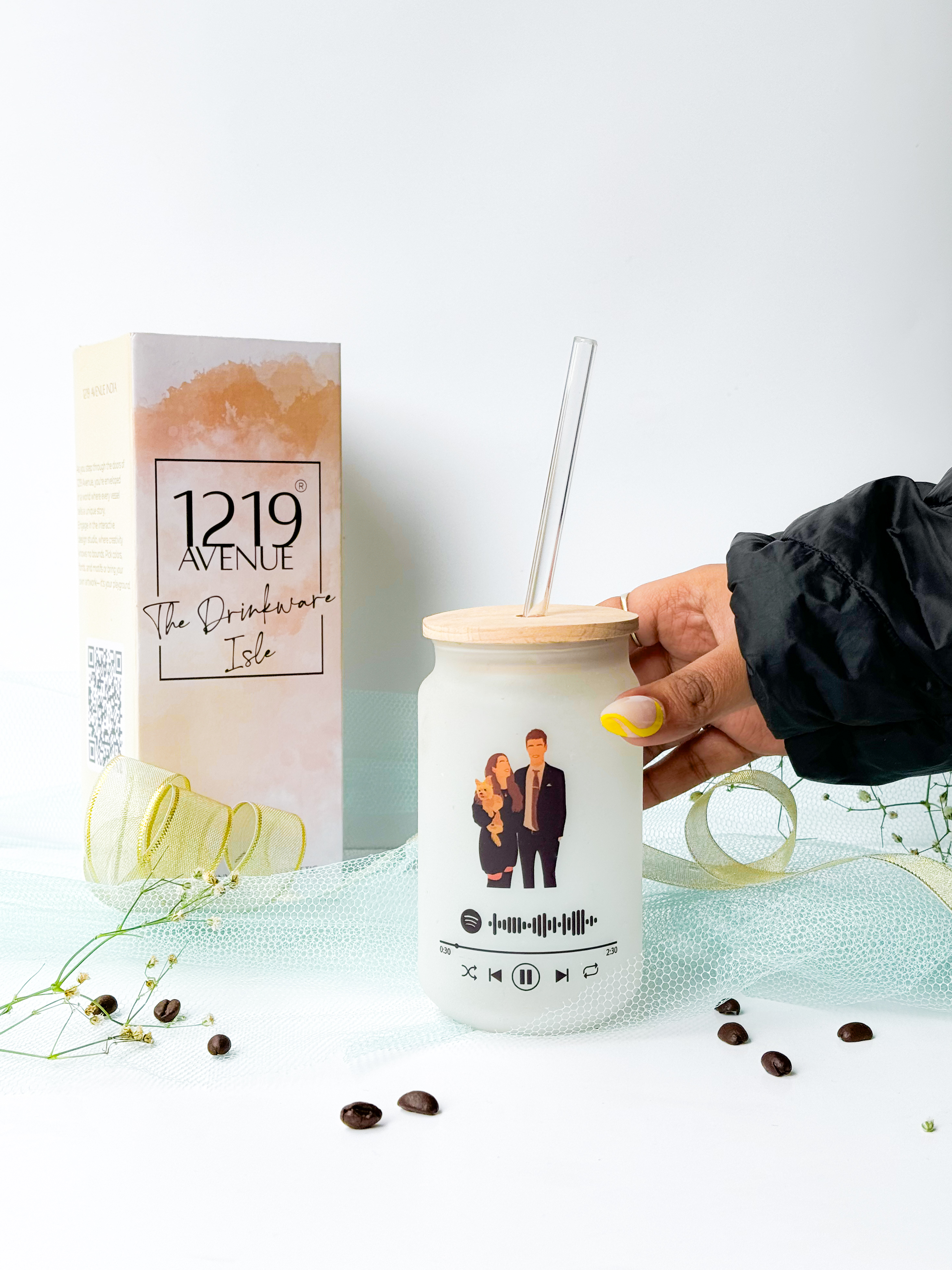 Personalized Frosted Can Sipper 500ml|Graphic Illustration with Spotify link| Coffee Glass Tumbler with straw and lid 22oz 1219 Avenue