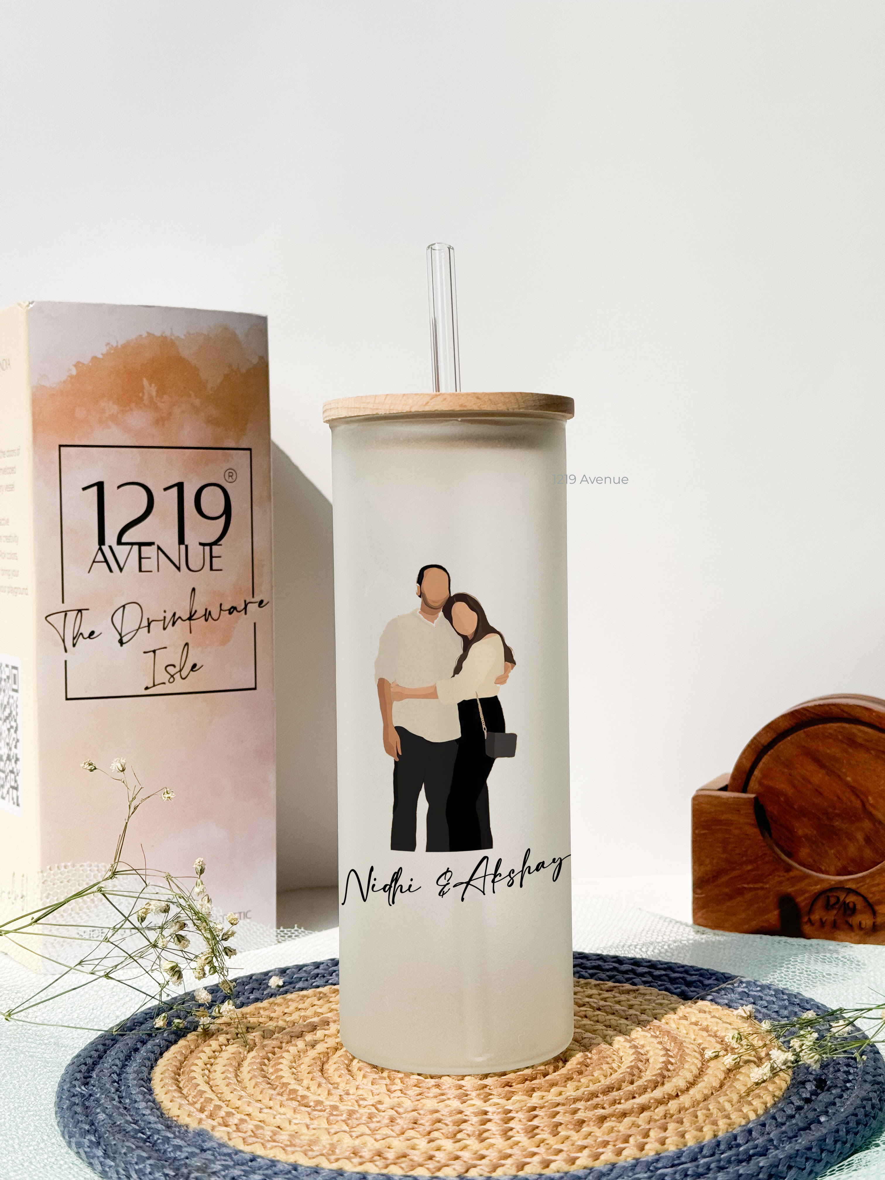 Personalized Frosted Grande Sipper 650 ml |Vector Print | Coffee Glass Tumbler with straw and lid 22oz 1219 Avenue