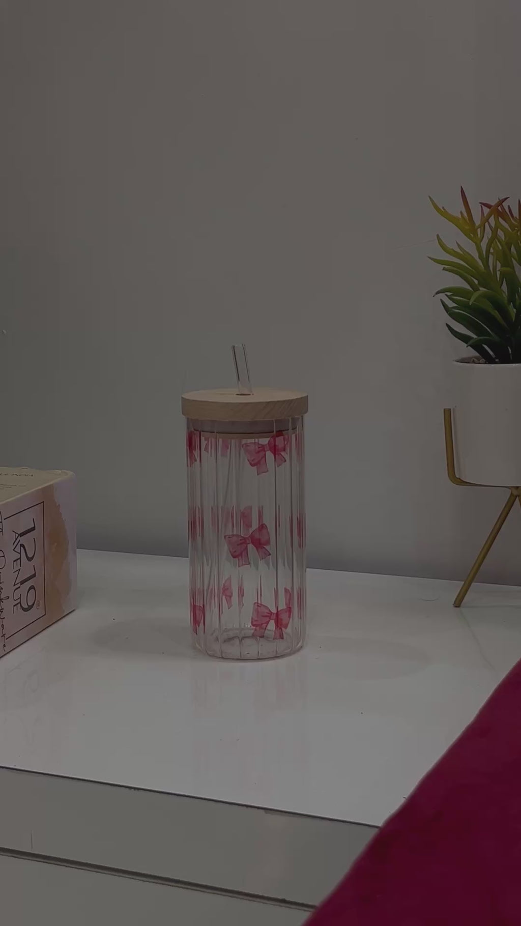 Ripple Taille Sipper 500ml| Bows All Over Print | 18oz Ripple Glass Tumbler with lid and straw