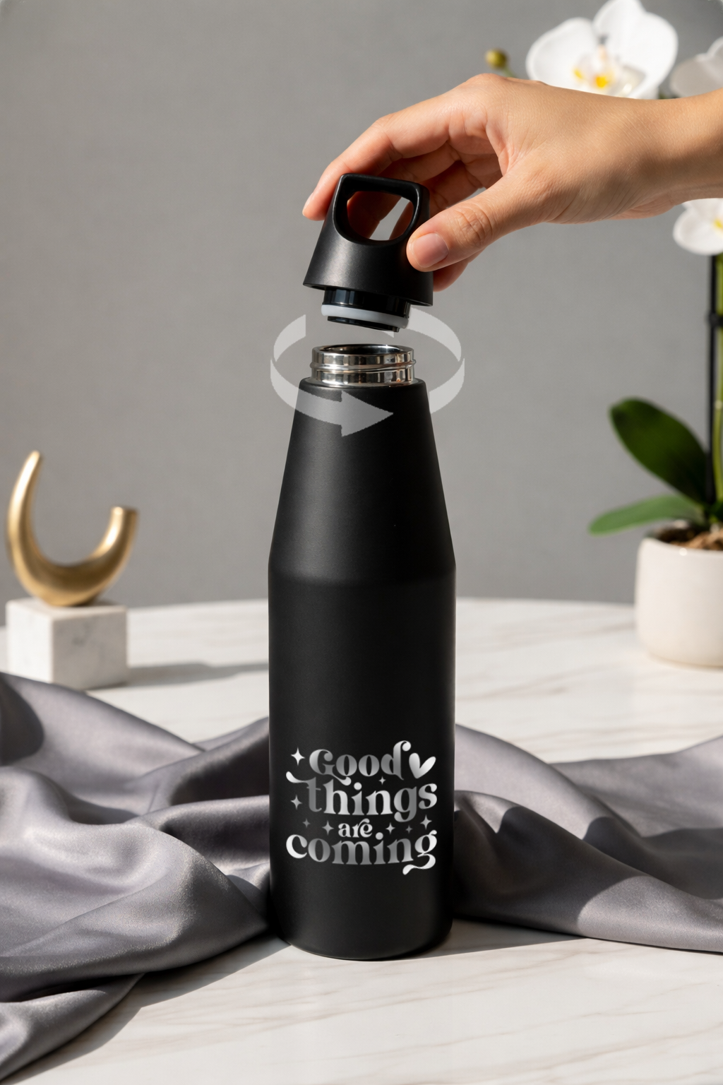 Printed Nuvra Geo-Dash Insulated Bottles 12hrs+ Hot and Cold |Premium Gifting | 580ml and 1100ml | 1 litre capacity 1219 Avenue India