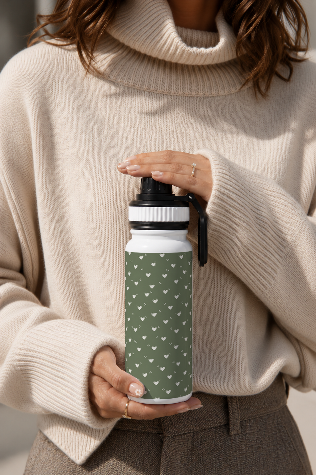 TANK-Sip™ Insulated Water Bottle | 950ml / 32oz | Double-Walled | Heartleaf Hush 1219 Avenue