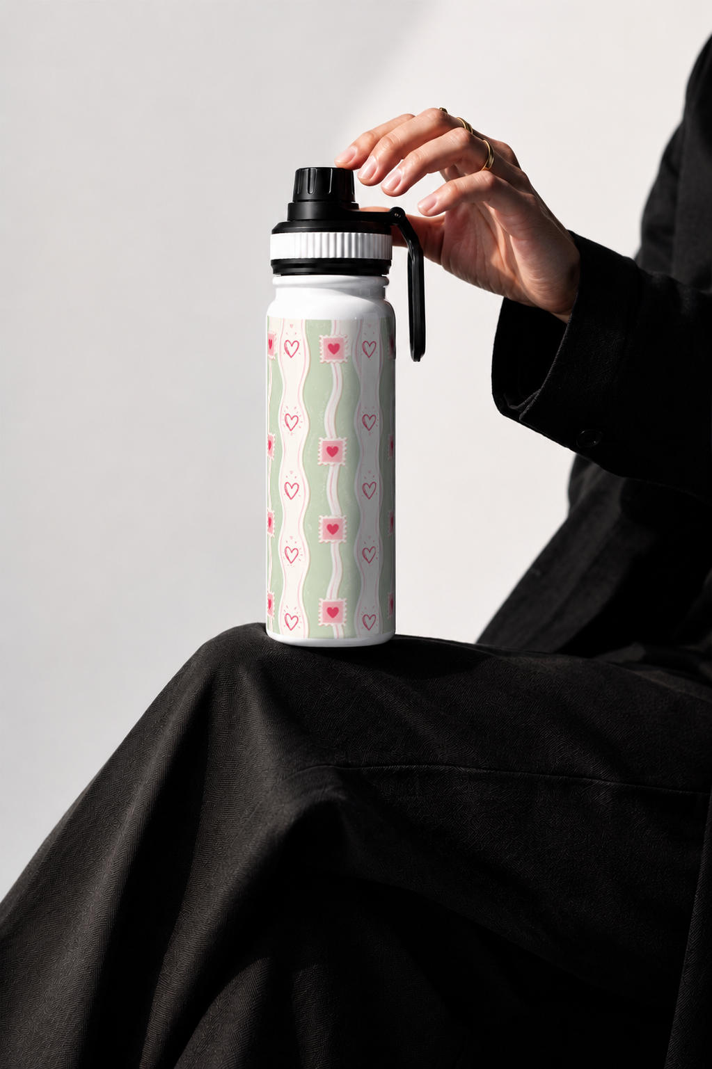 TANK-Sip™ Insulated Water Bottle | 950ml / 32oz | Double-Walled | Heartstamp Whimsy 1219 Avenue