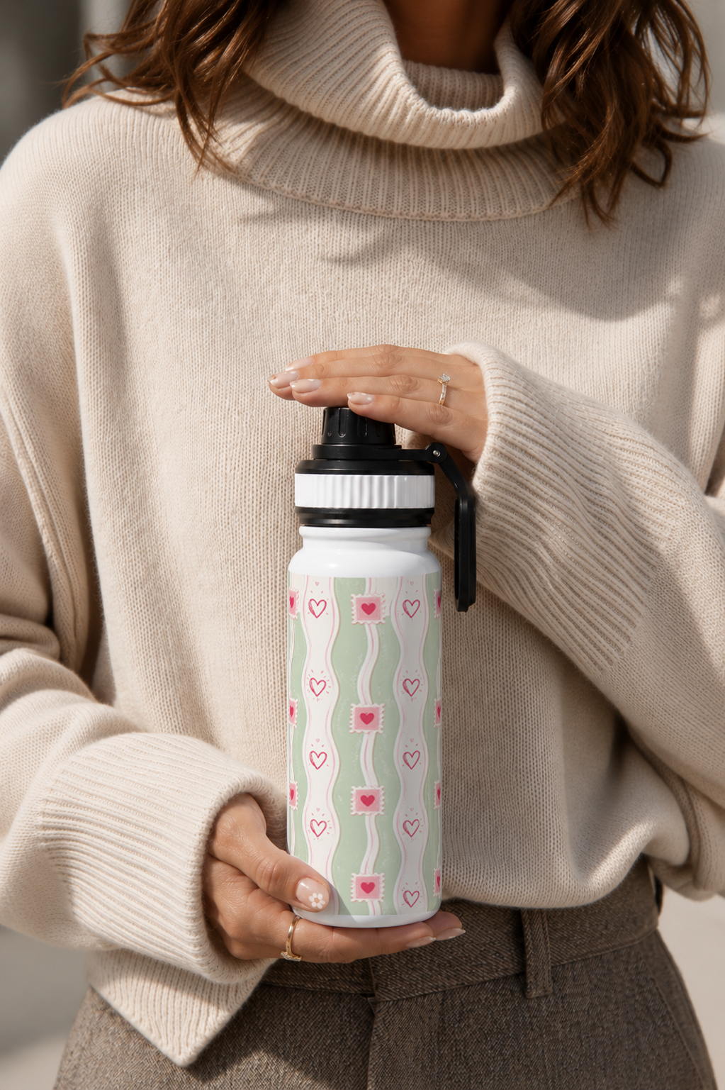 TANK-Sip™ Insulated Water Bottle | 950ml / 32oz | Double-Walled | Heartstamp Whimsy 1219 Avenue