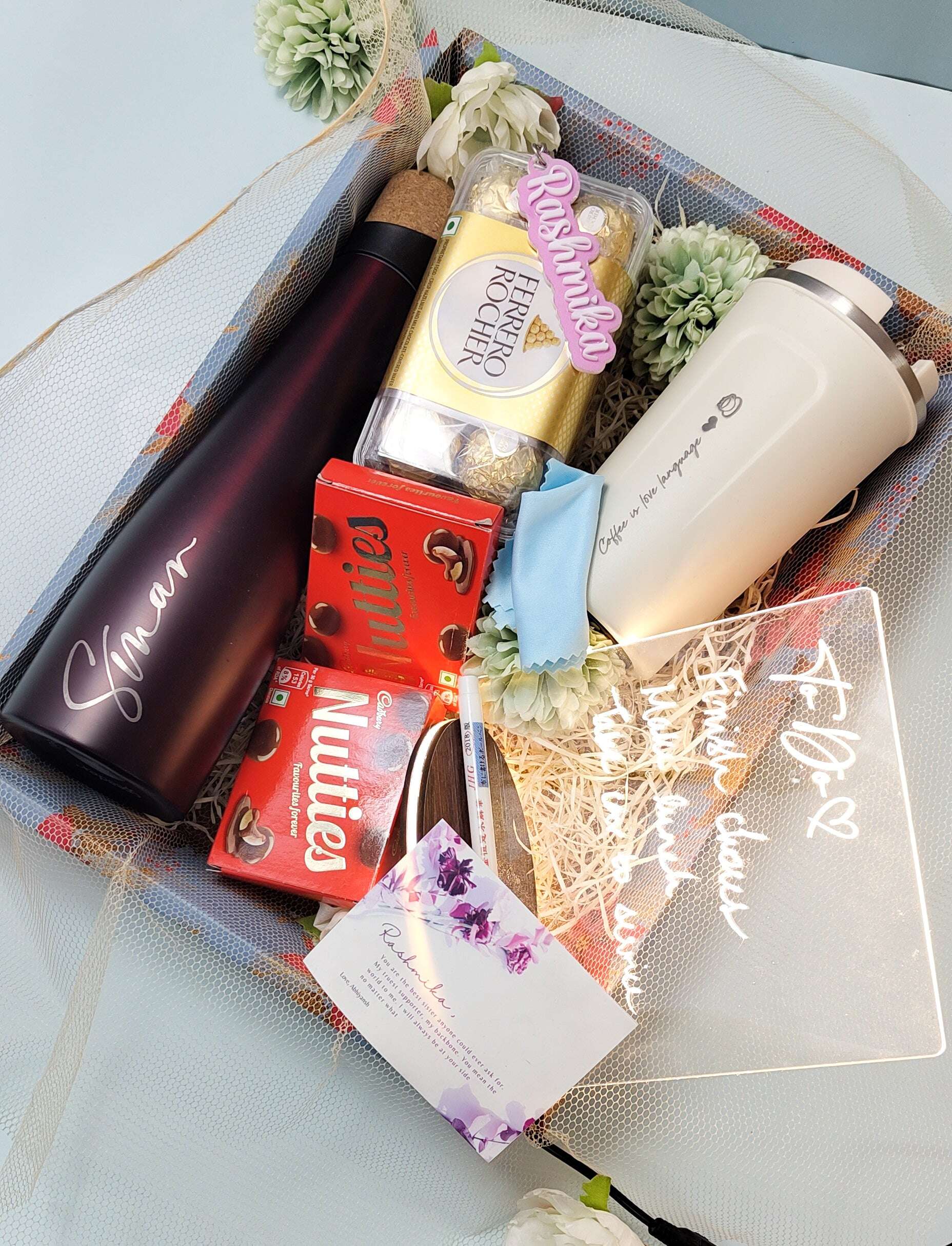 The Lux Personalized Gifting Hamper 1219 Avenue India
