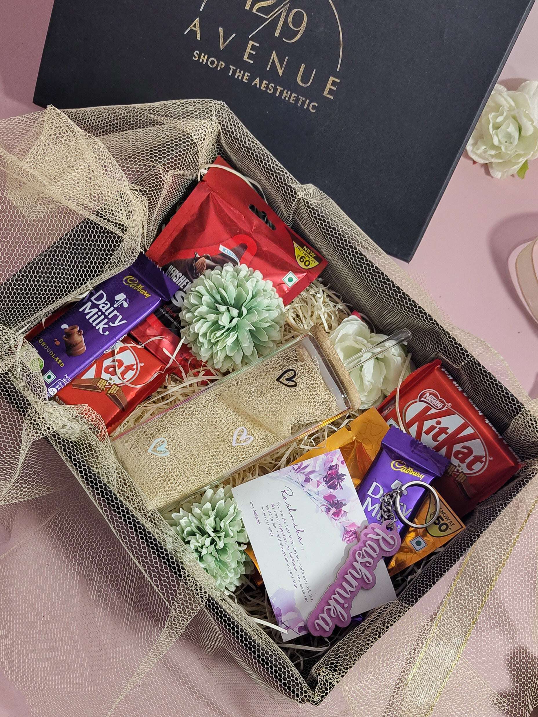 Too Sweet to be True Personalized Gifting Hamper 1219 Avenue India