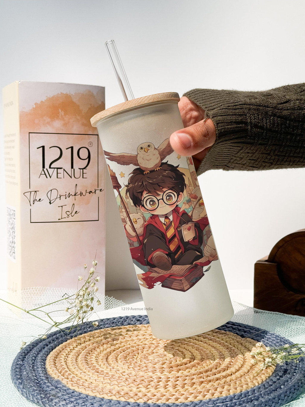 Frosted Grande Sipper 650ml| Harry Potter Print| 20oz Tall Tumbler with straw and lid