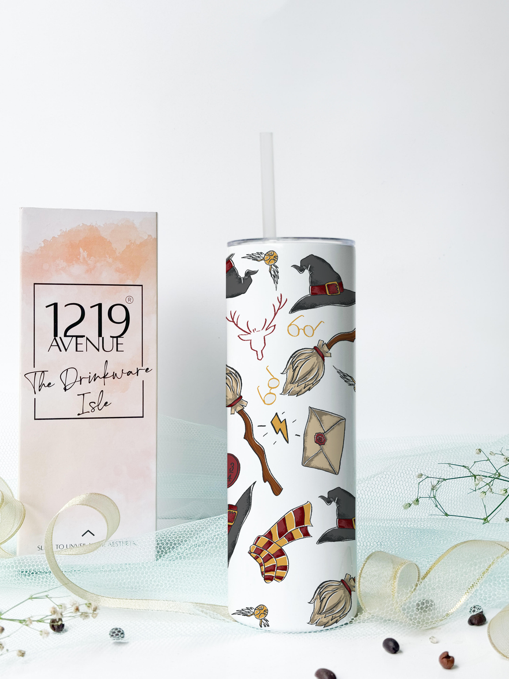 Colossal Tumbler 700ml with Straw | Cute H.P All Over Print| Double Walled Insulated Tumbler 7-8 hrs