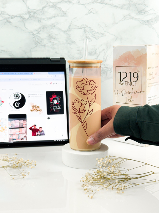 Clear Grande Sipper 650ml| The Love Rose Print| 22 oz Coffee Tumbler with Straw and Lid